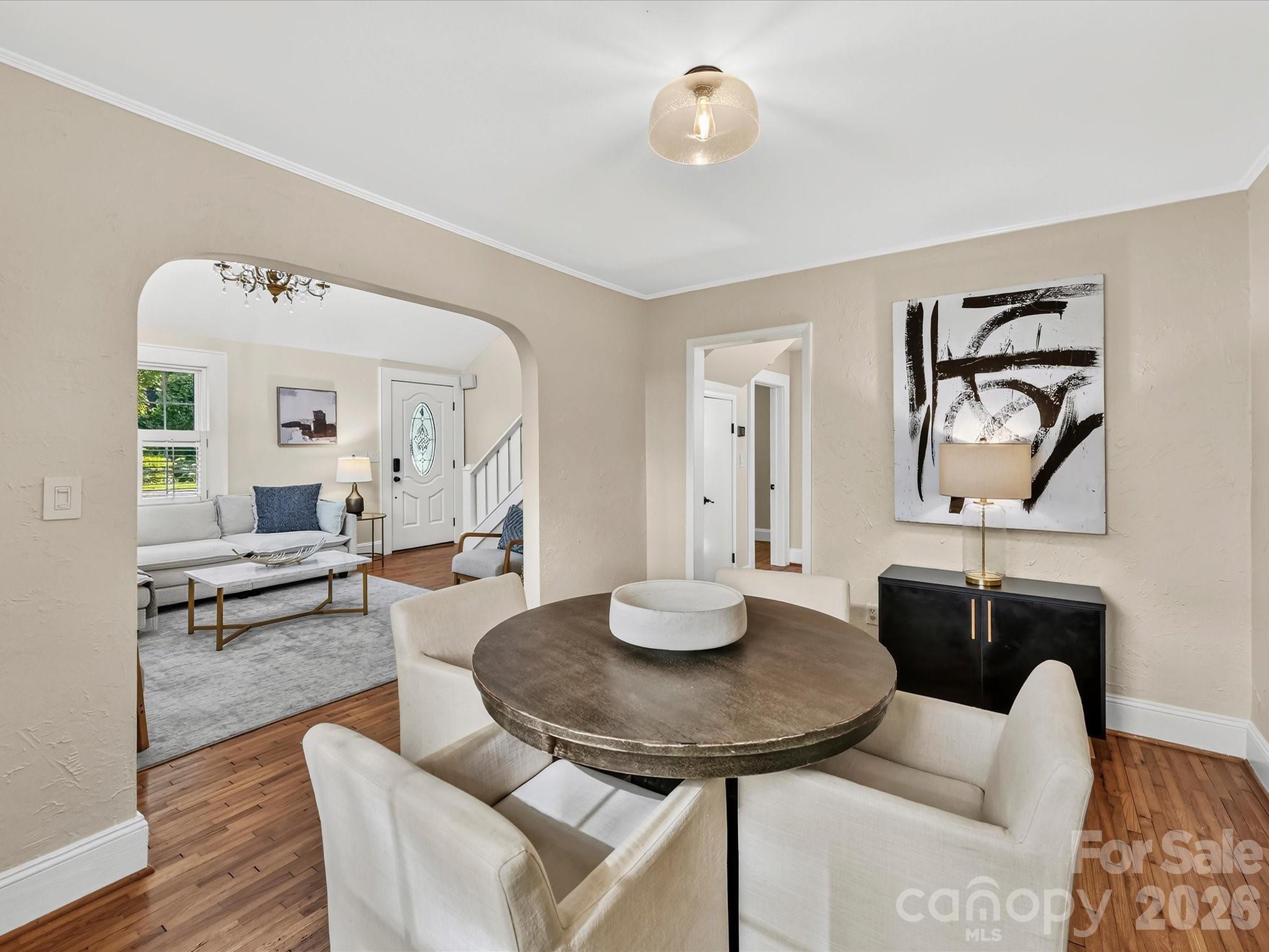 1824 Chestnut Avenue — Charlotte