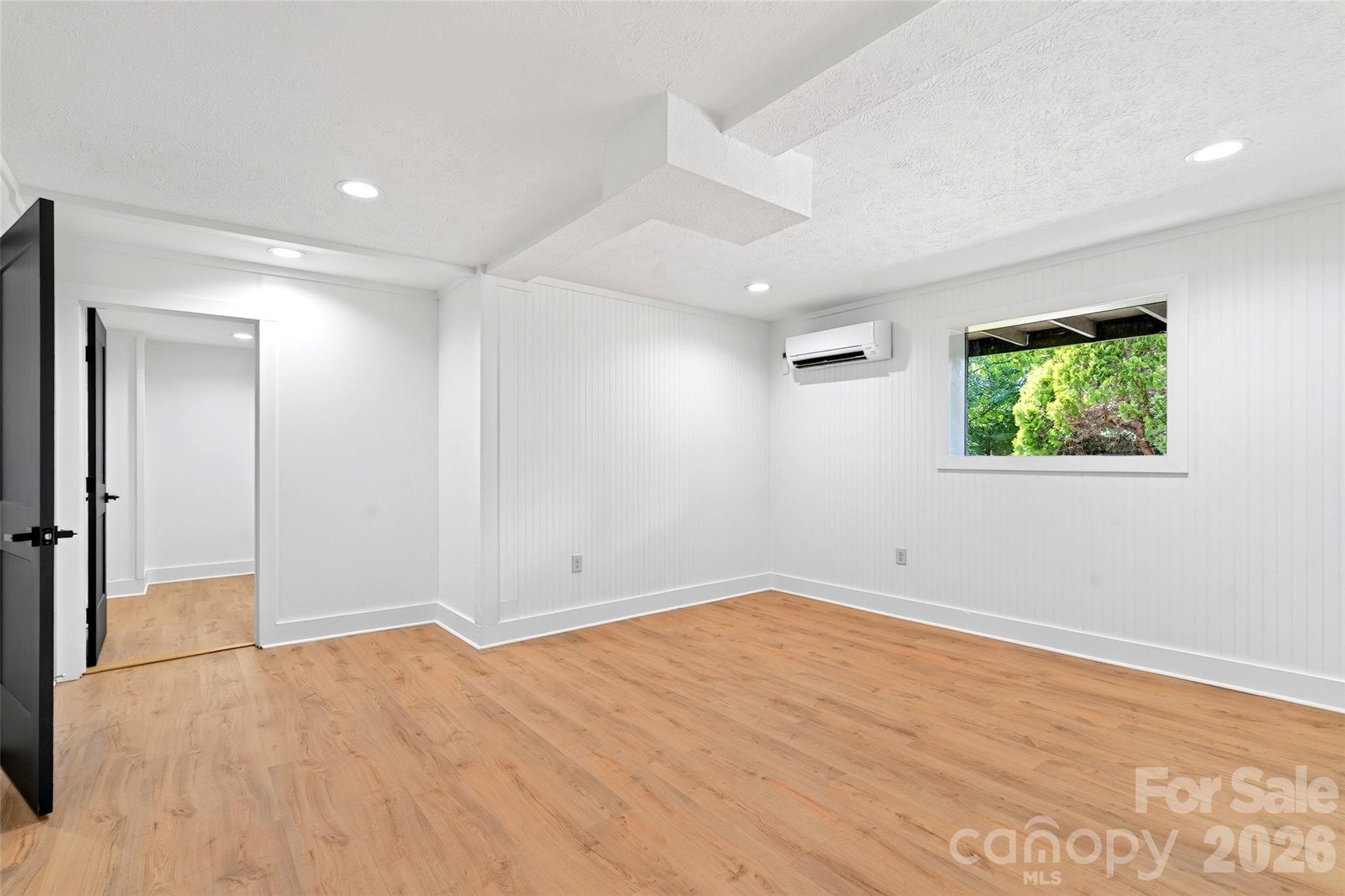 208 Dogwood Lane — Black Mountain