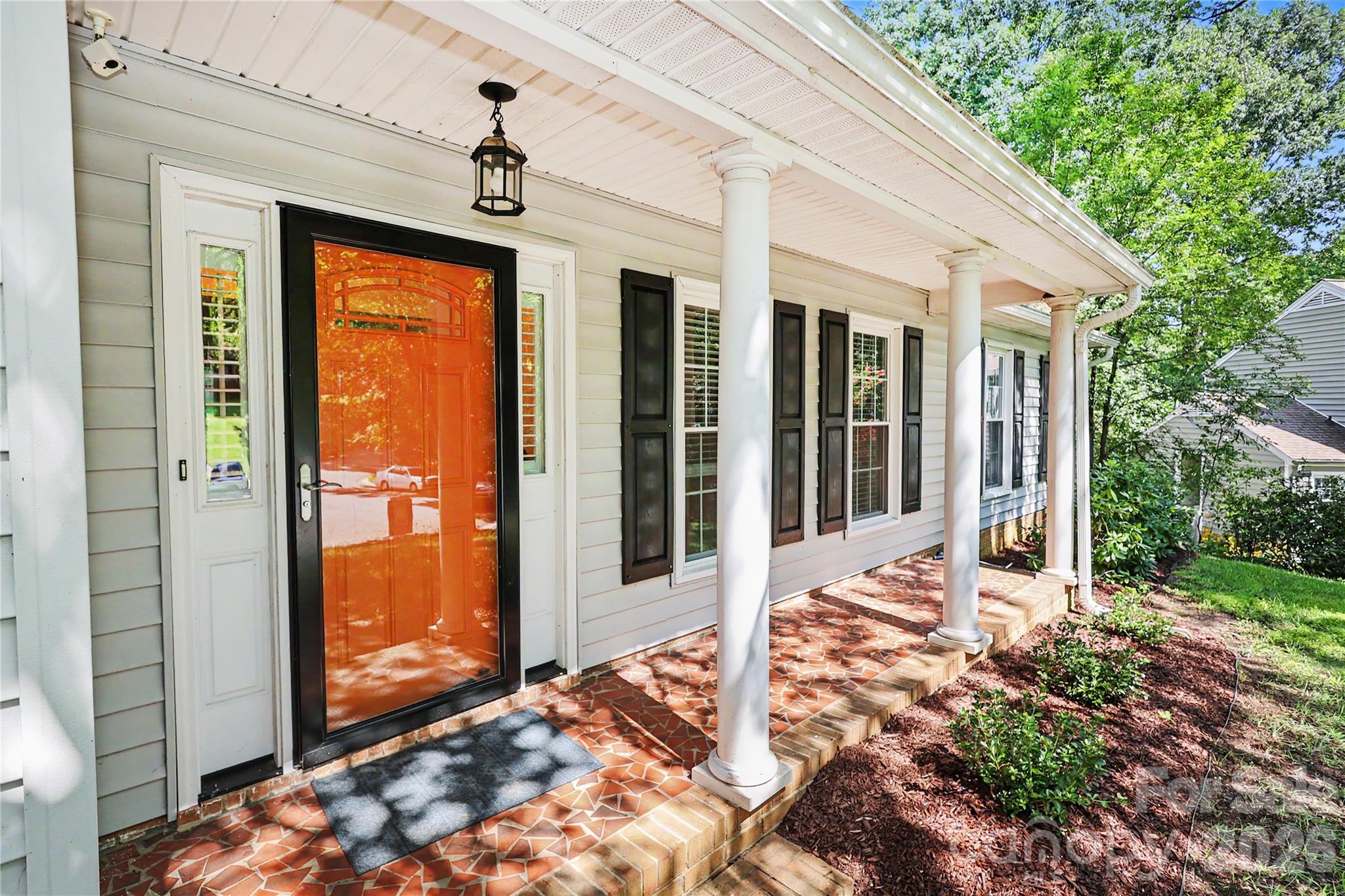 2701 Creekbed Lane — Charlotte