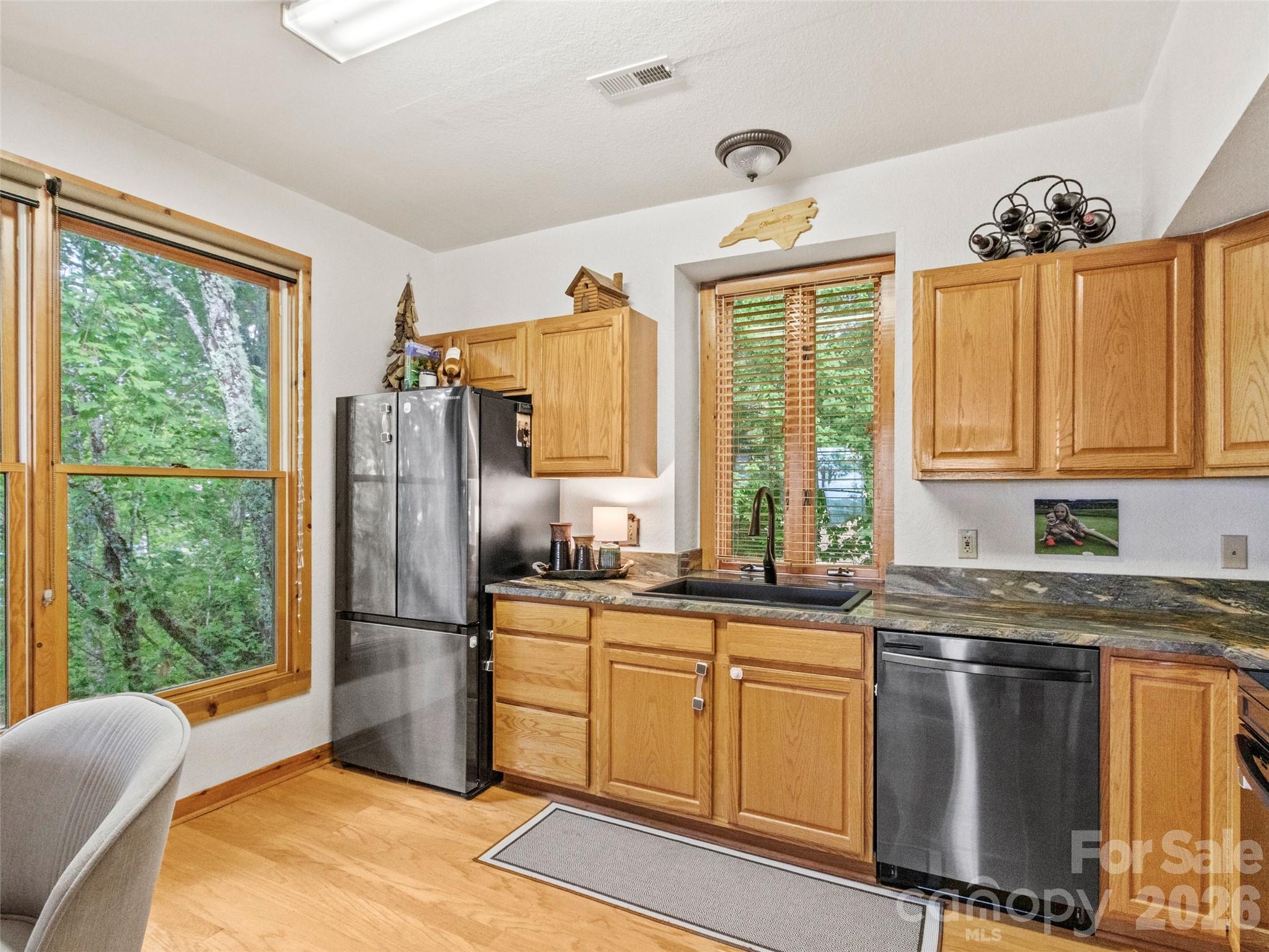 10 Stoney Falls Loop #304 — Burnsville