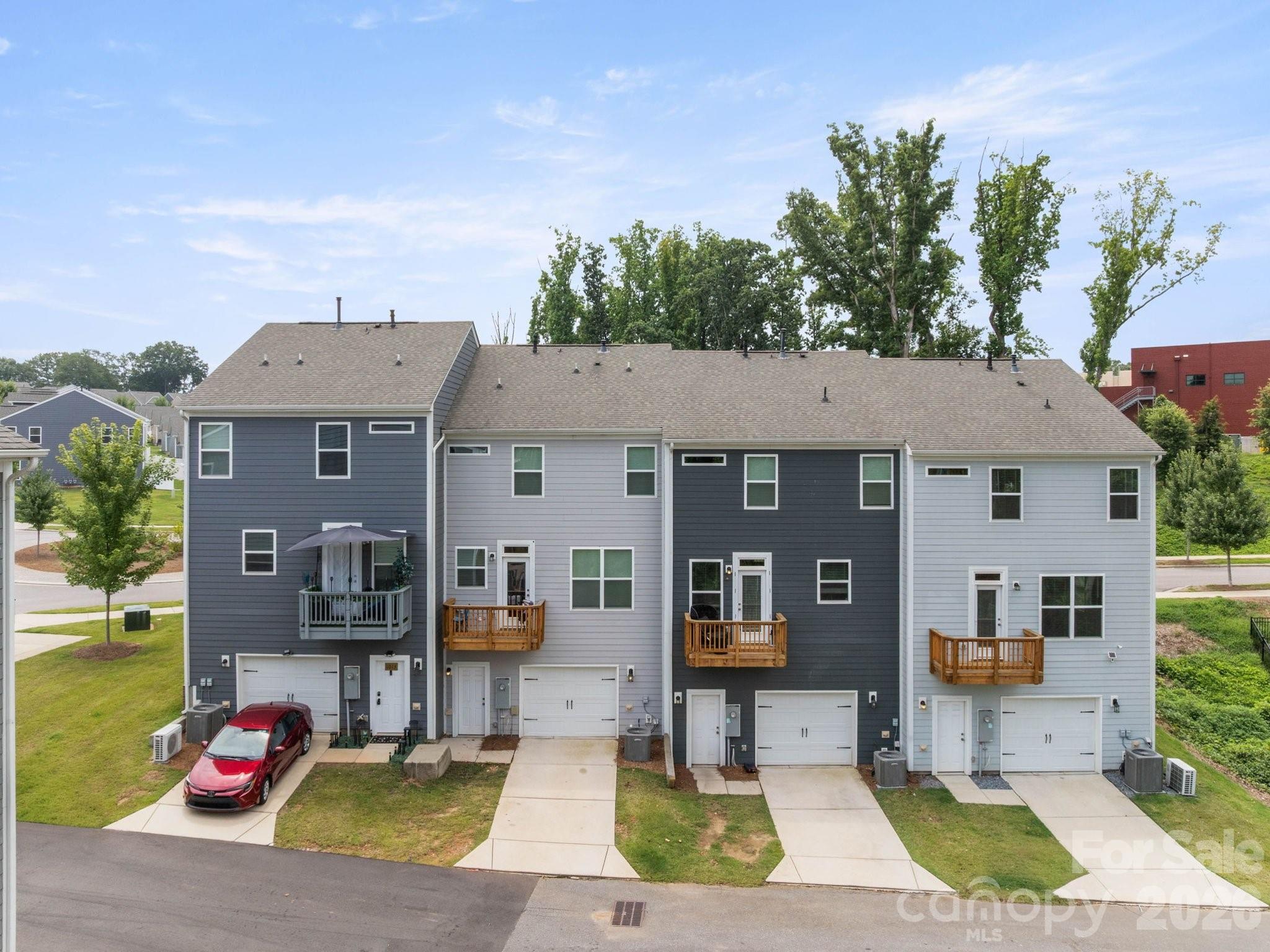 1001 Township Parkway — Belmont