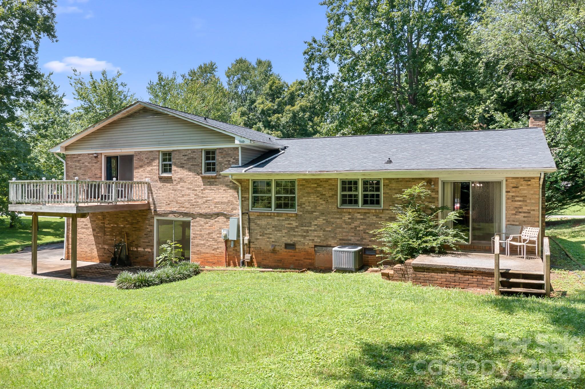 1009 Springs Road — Lincolnton