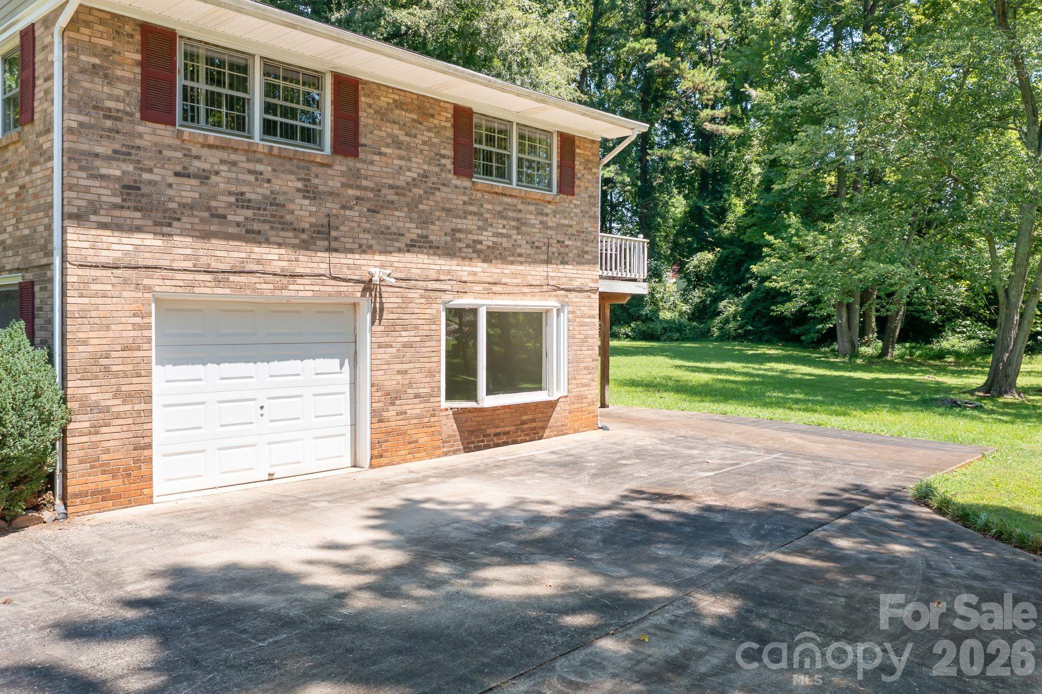 1009 Springs Road — Lincolnton