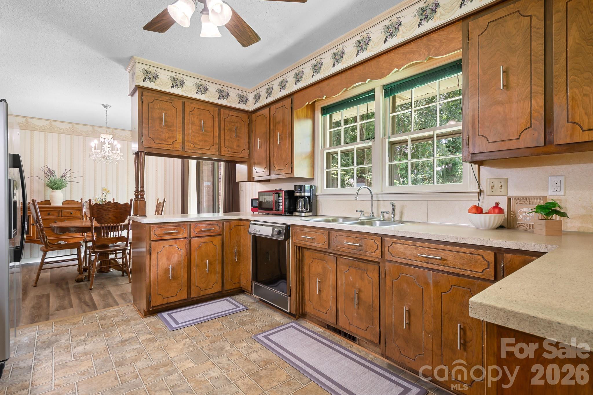 1009 Springs Road — Lincolnton