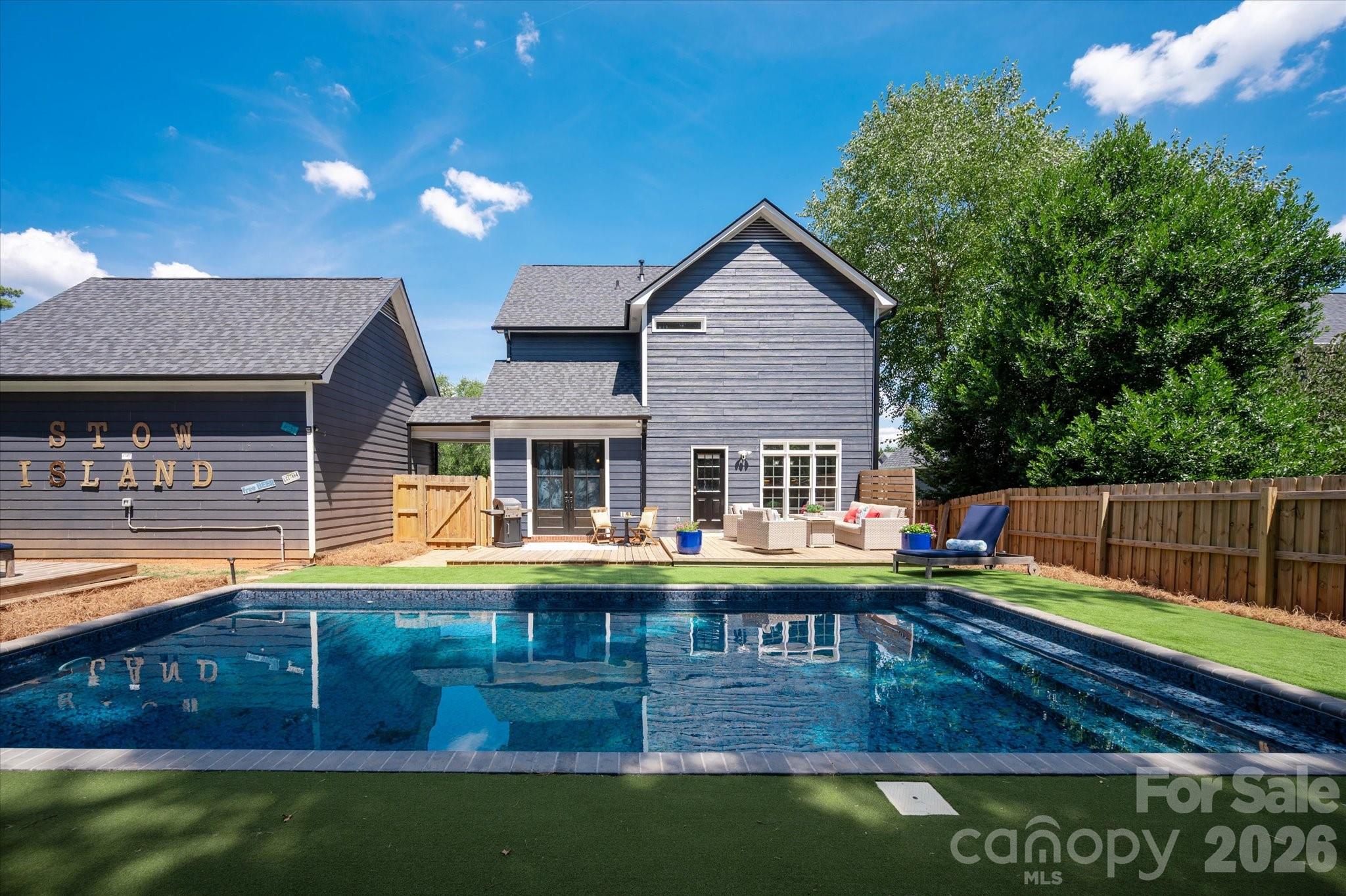 1235 Old Coach Lane — Rock Hill