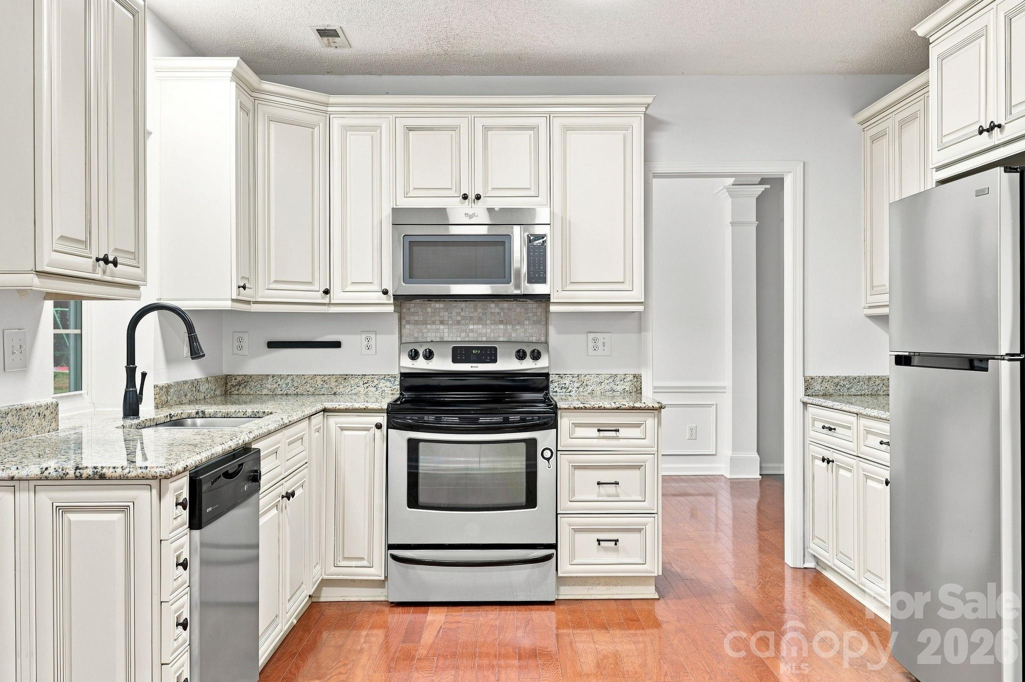 6004 Elm Cove Lane — Charlotte