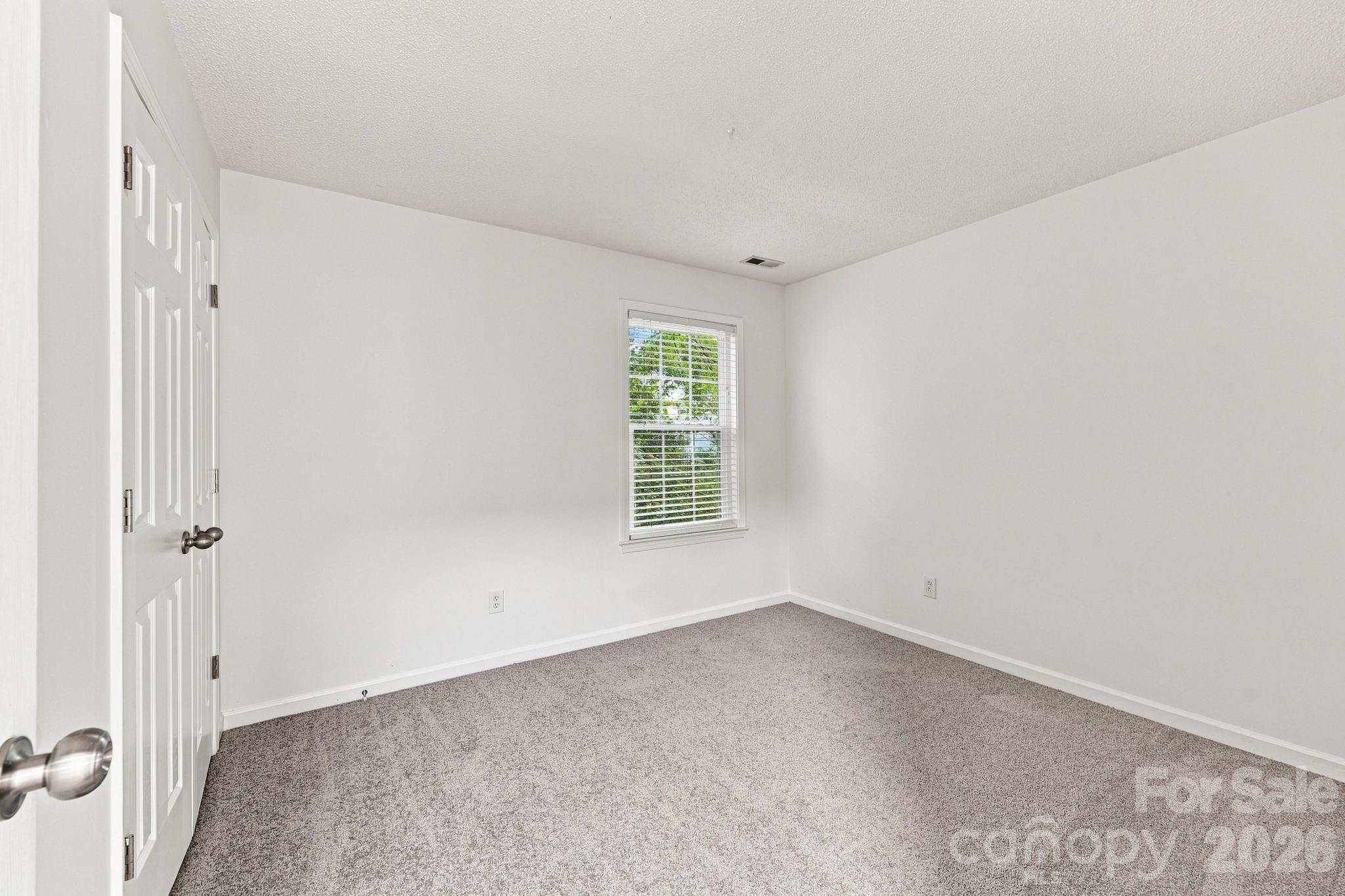 6004 Elm Cove Lane — Charlotte