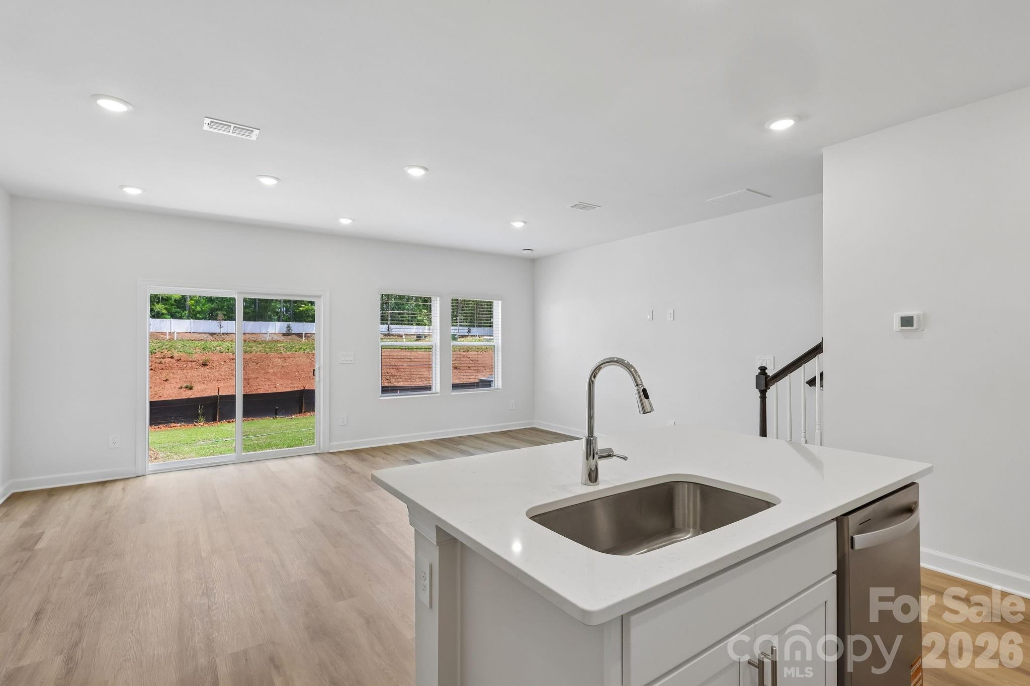 9037 Foggy Brook Loop — Charlotte