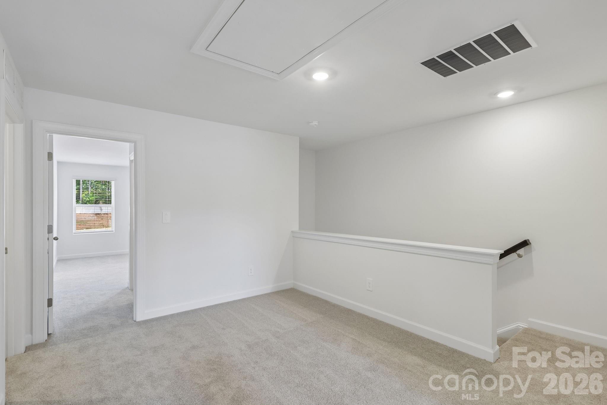 9037 Foggy Brook Loop — Charlotte