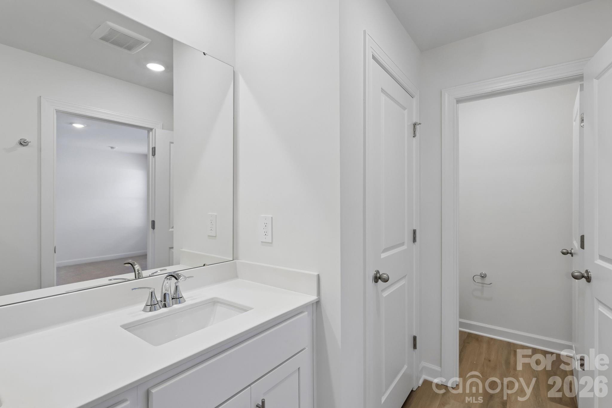9037 Foggy Brook Loop — Charlotte