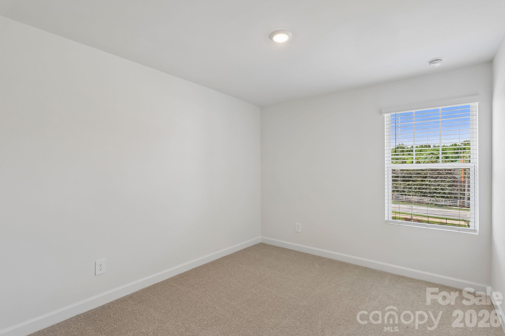 9037 Foggy Brook Loop — Charlotte