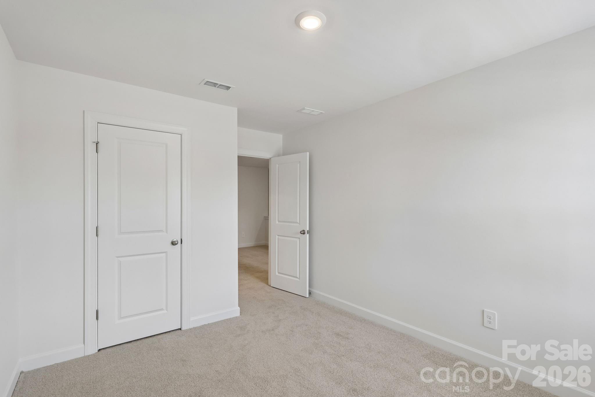 9037 Foggy Brook Loop — Charlotte