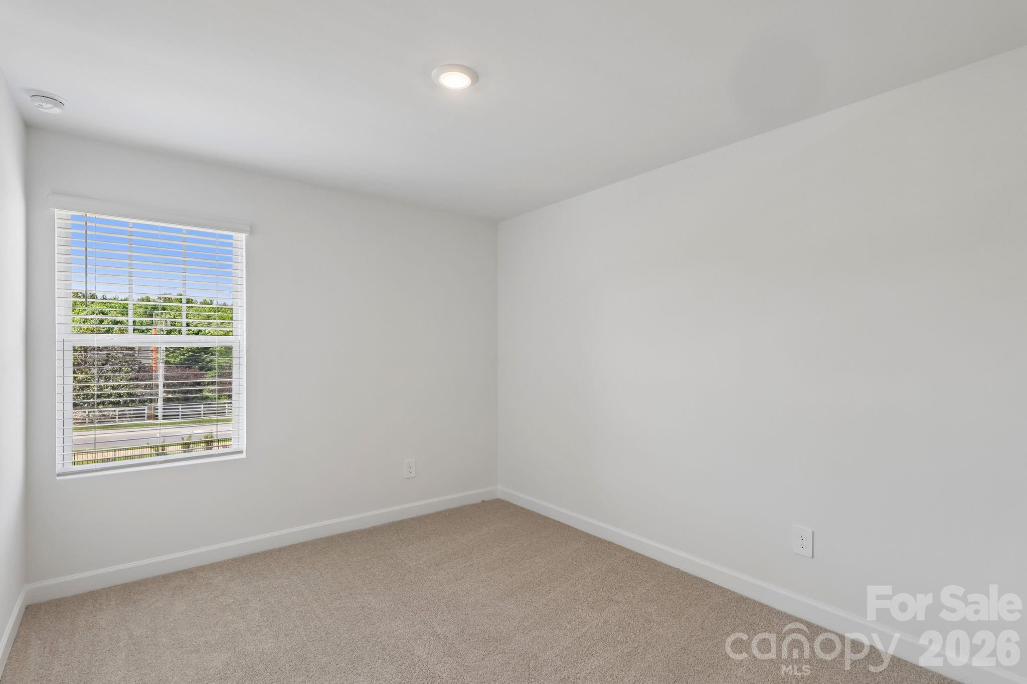 9037 Foggy Brook Loop — Charlotte