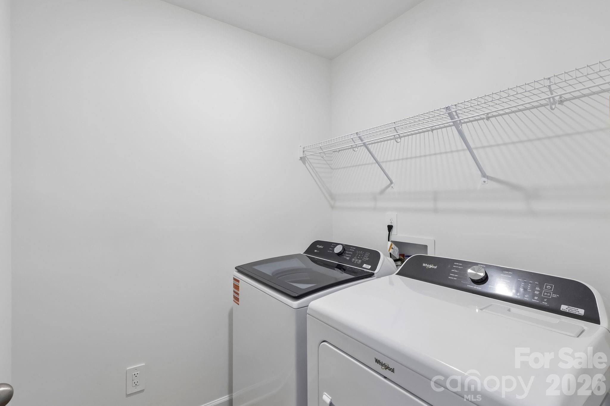 9037 Foggy Brook Loop — Charlotte