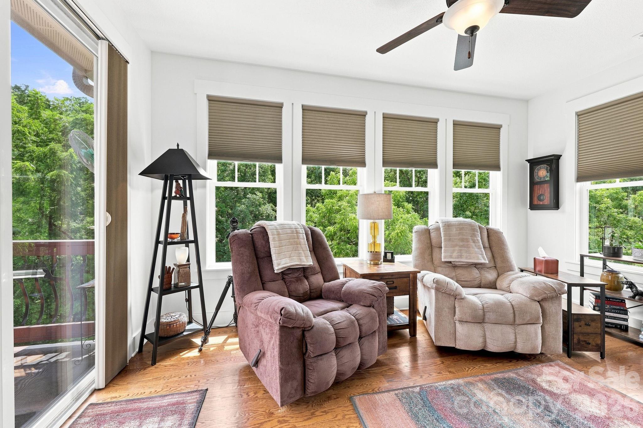 45 Creekside View Drive — Asheville