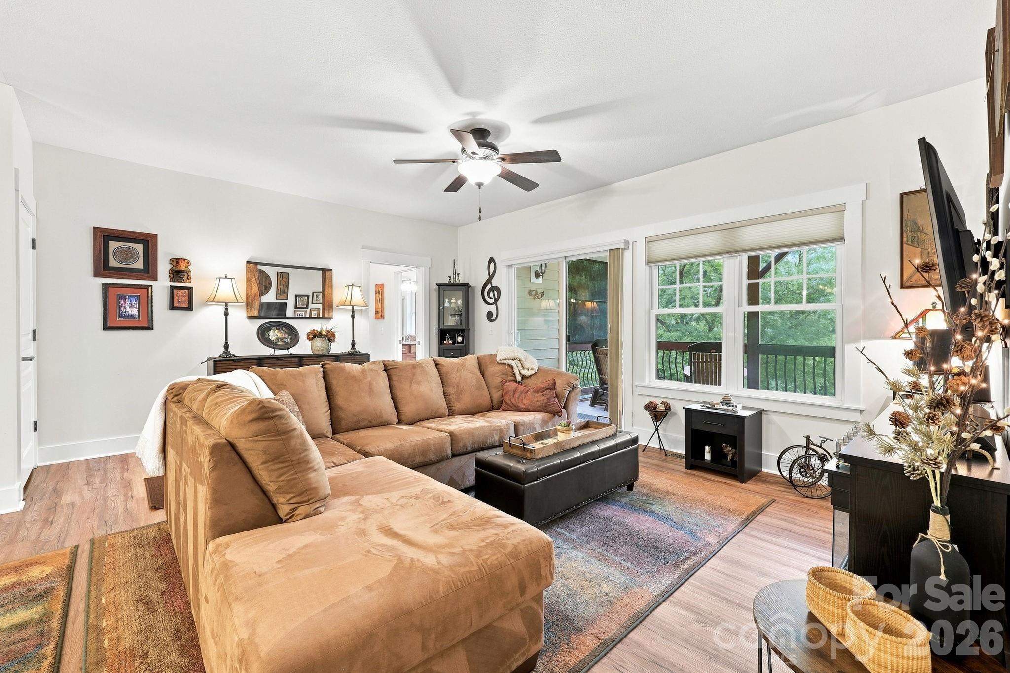 45 Creekside View Drive — Asheville