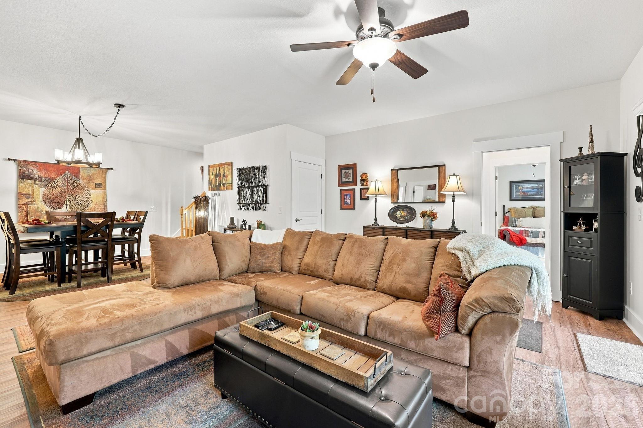 45 Creekside View Drive — Asheville