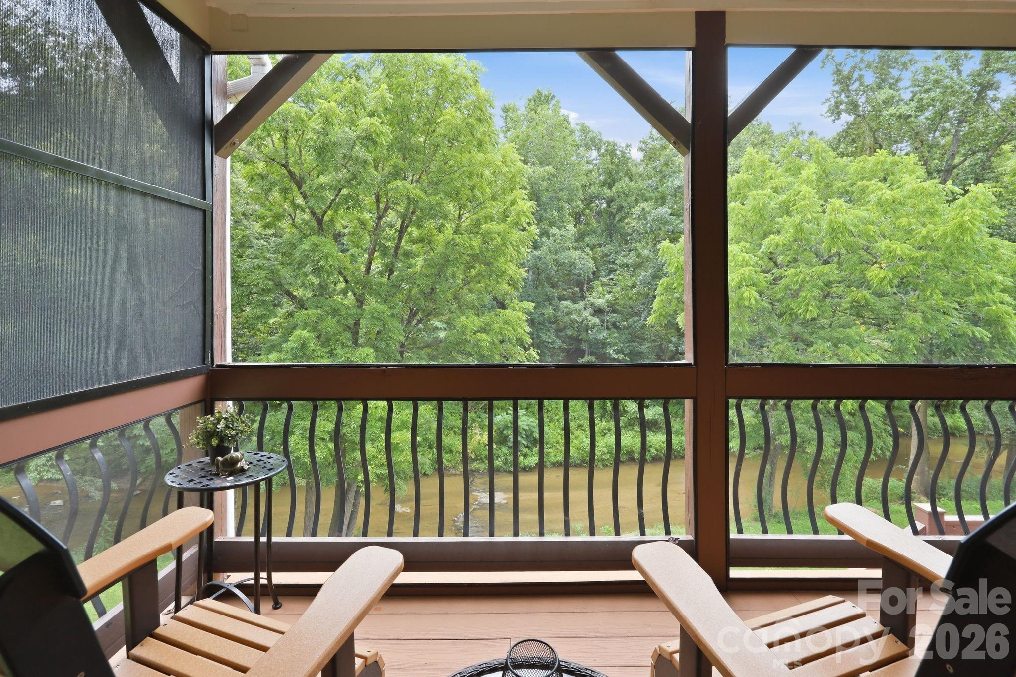 45 Creekside View Drive — Asheville