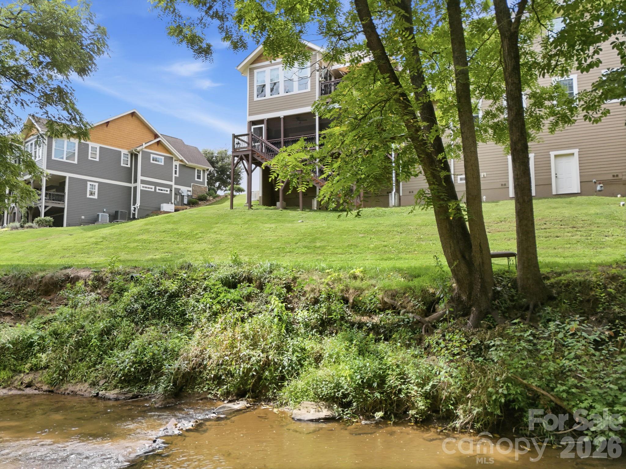 45 Creekside View Drive — Asheville