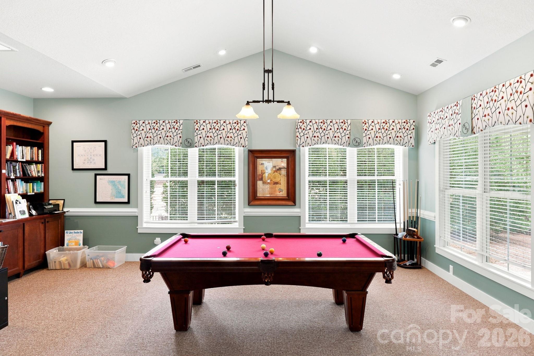 45 Creekside View Drive — Asheville