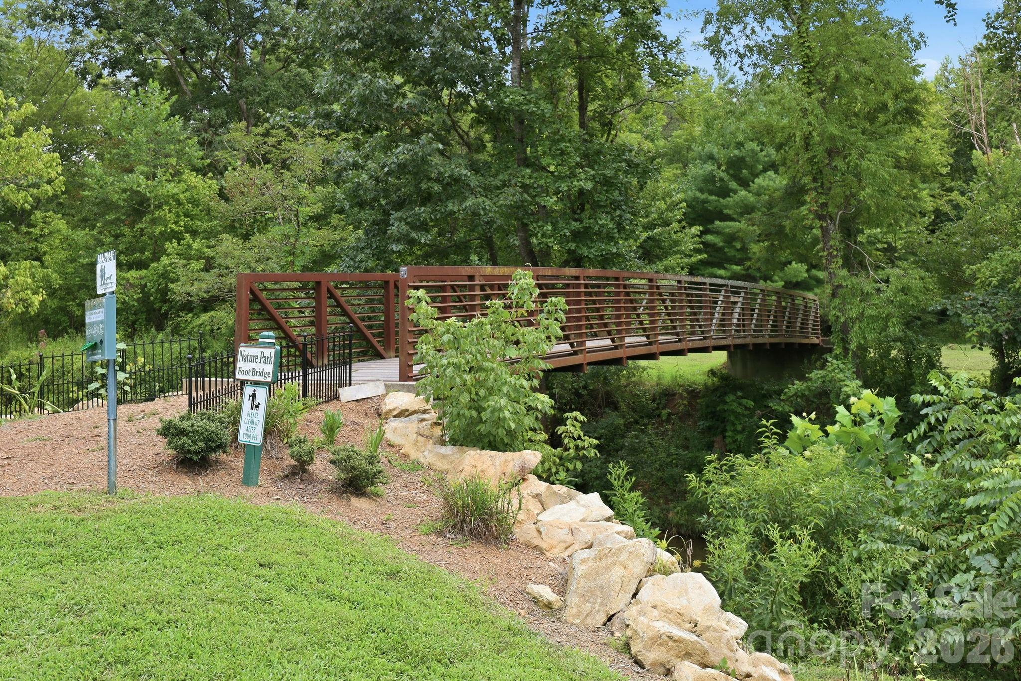 45 Creekside View Drive — Asheville