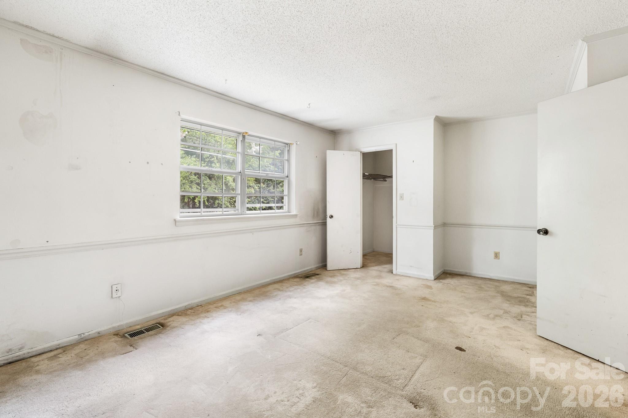 8504 Castle Pine Court — Charlotte