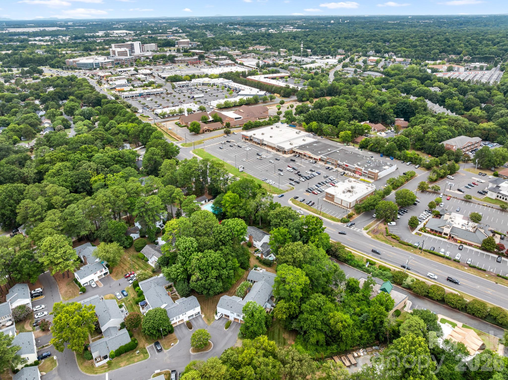 8504 Castle Pine Court — Charlotte