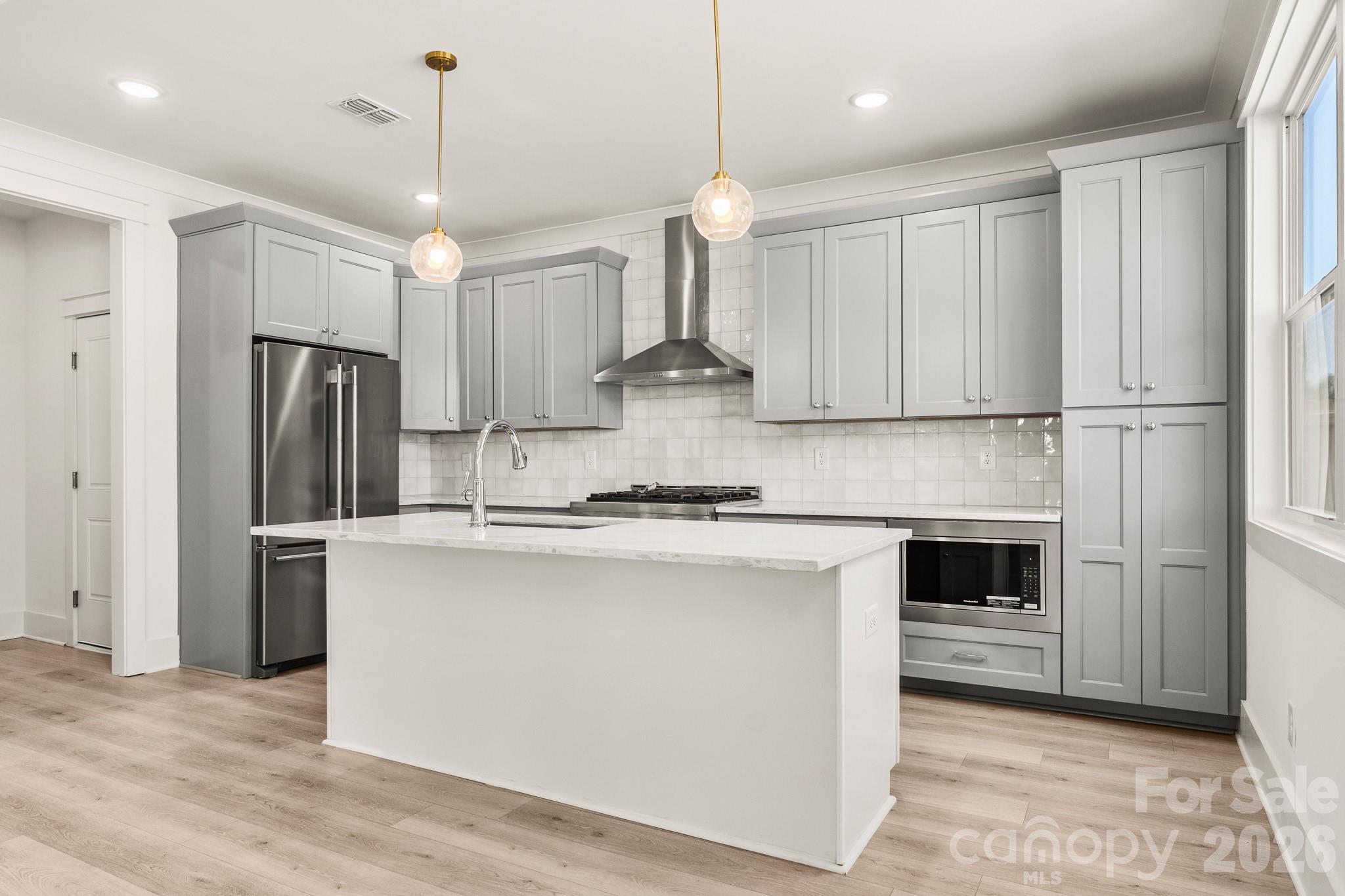 2411 Secrest Shortcut Road — Monroe
