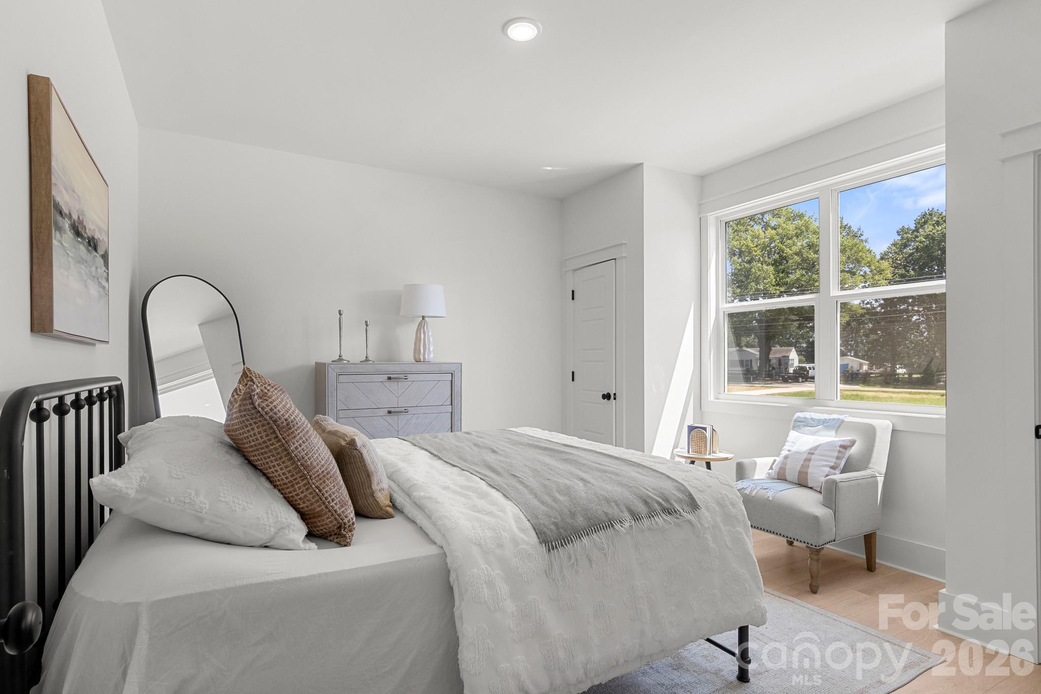2411 Secrest Shortcut Road — Monroe