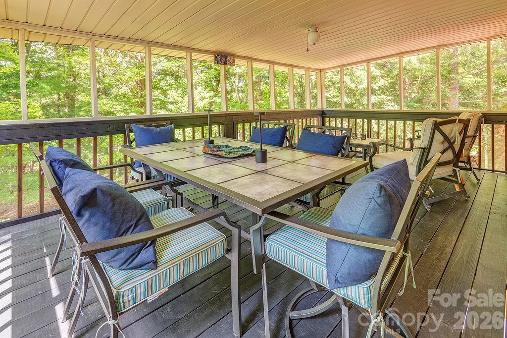 47 Deerwood Drive — Asheville