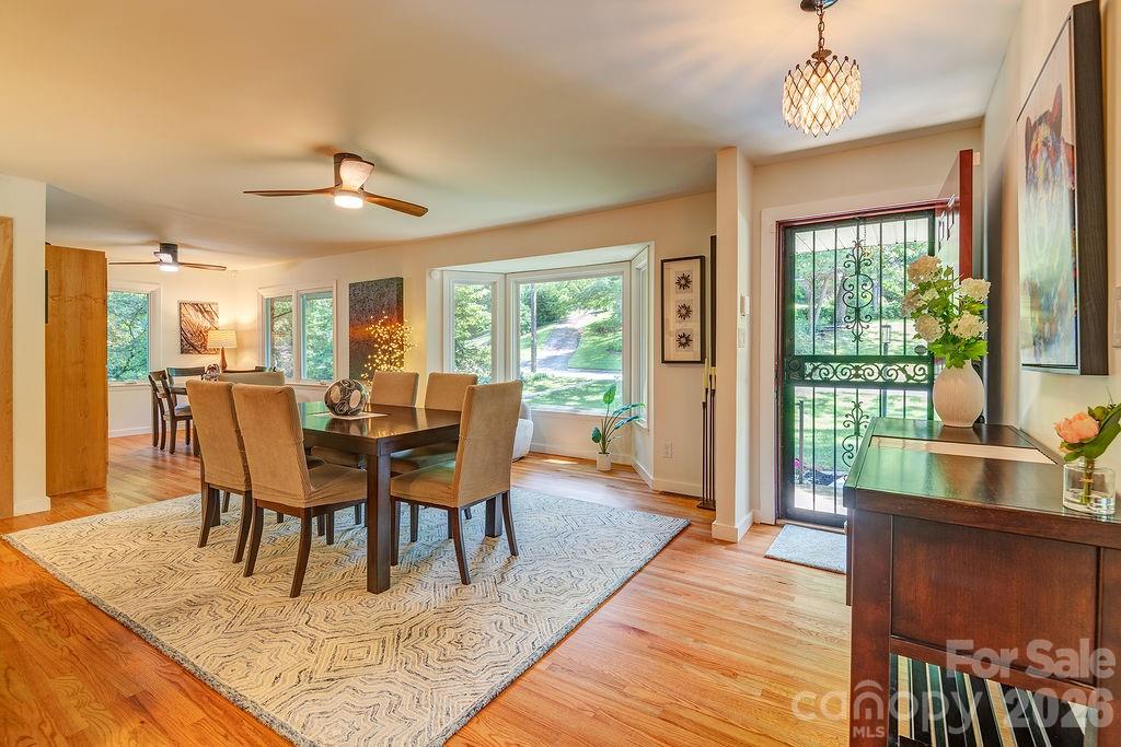 47 Deerwood Drive — Asheville