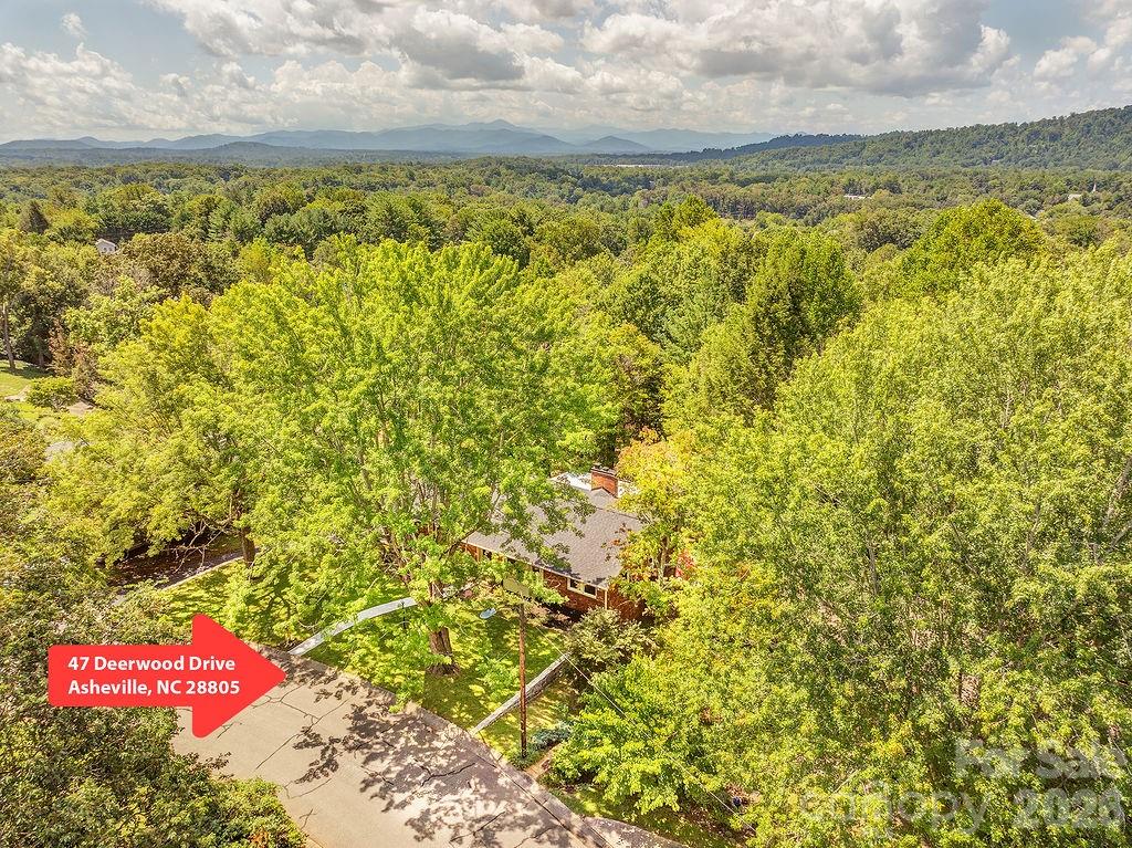47 Deerwood Drive — Asheville