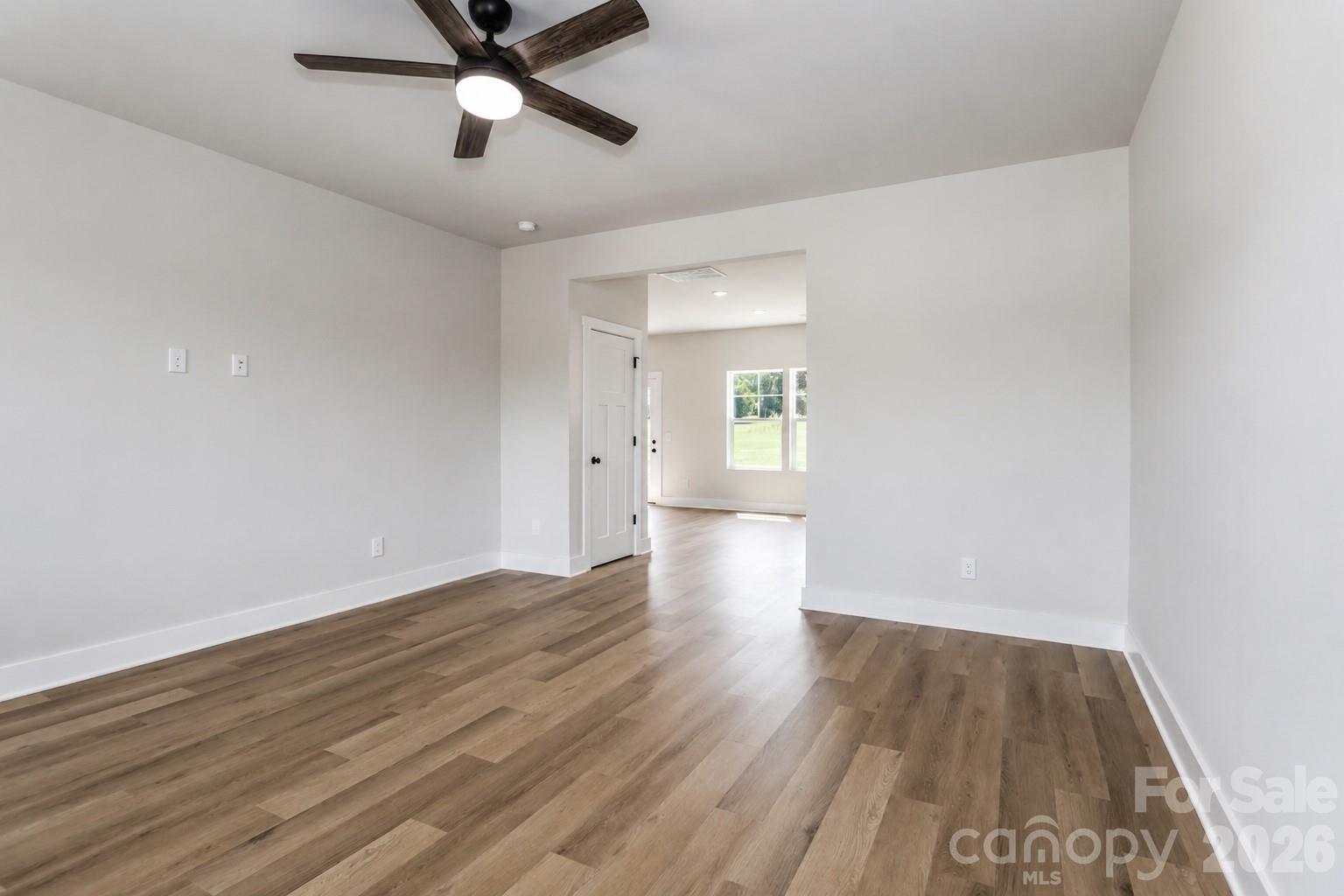 107 Cain Road — Stony Point
