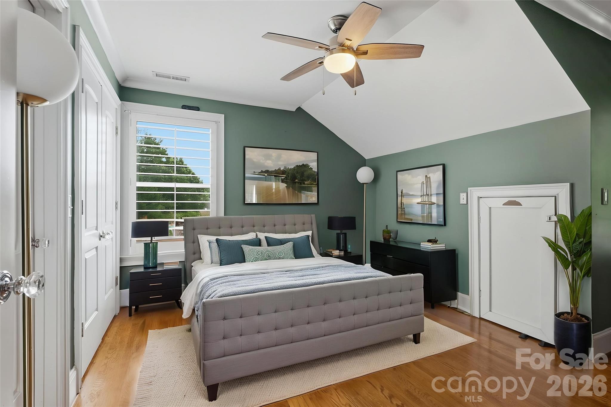 2013 Chesterfield Avenue — Charlotte