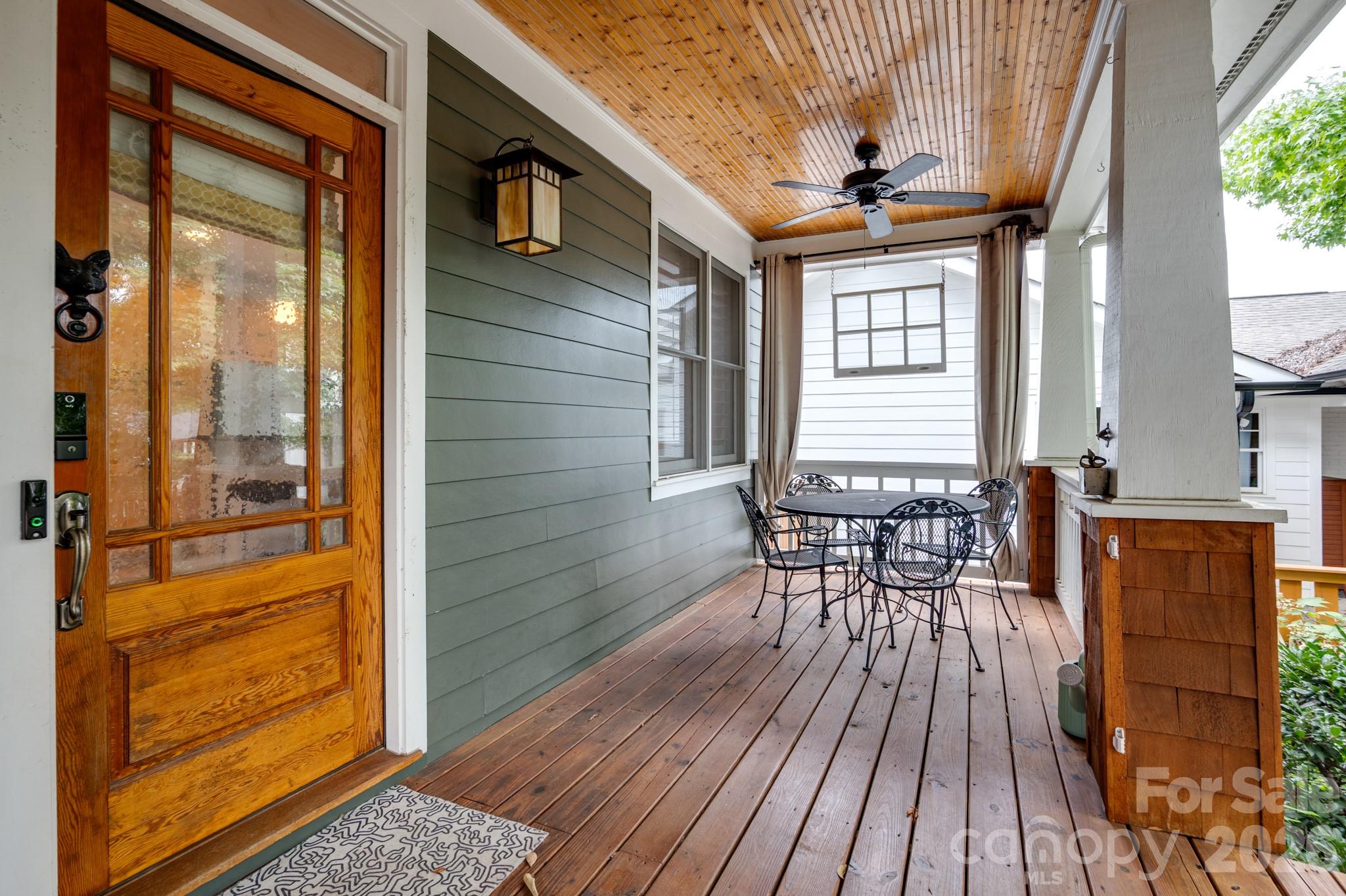 2013 Chesterfield Avenue — Charlotte