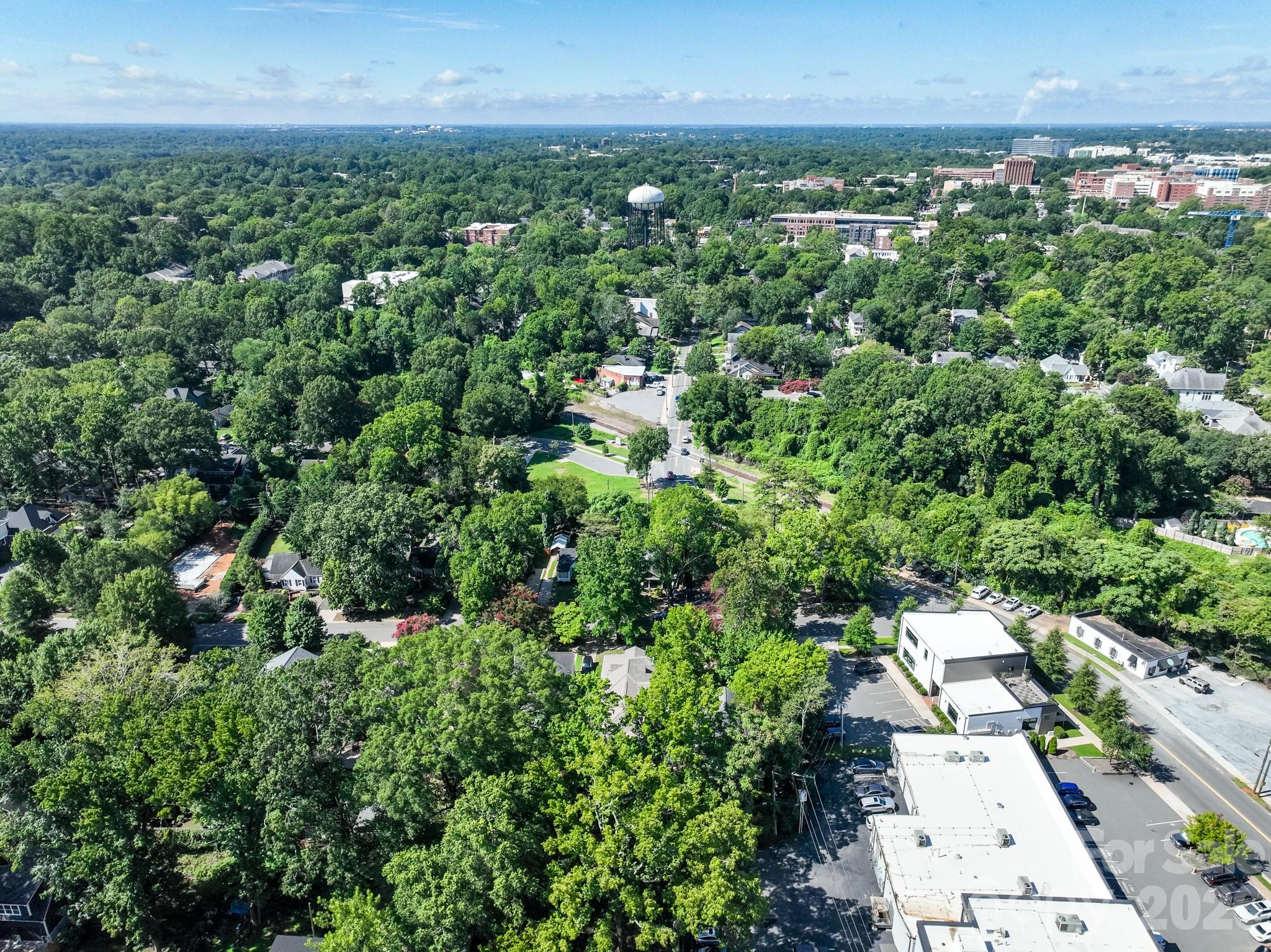 2013 Chesterfield Avenue — Charlotte