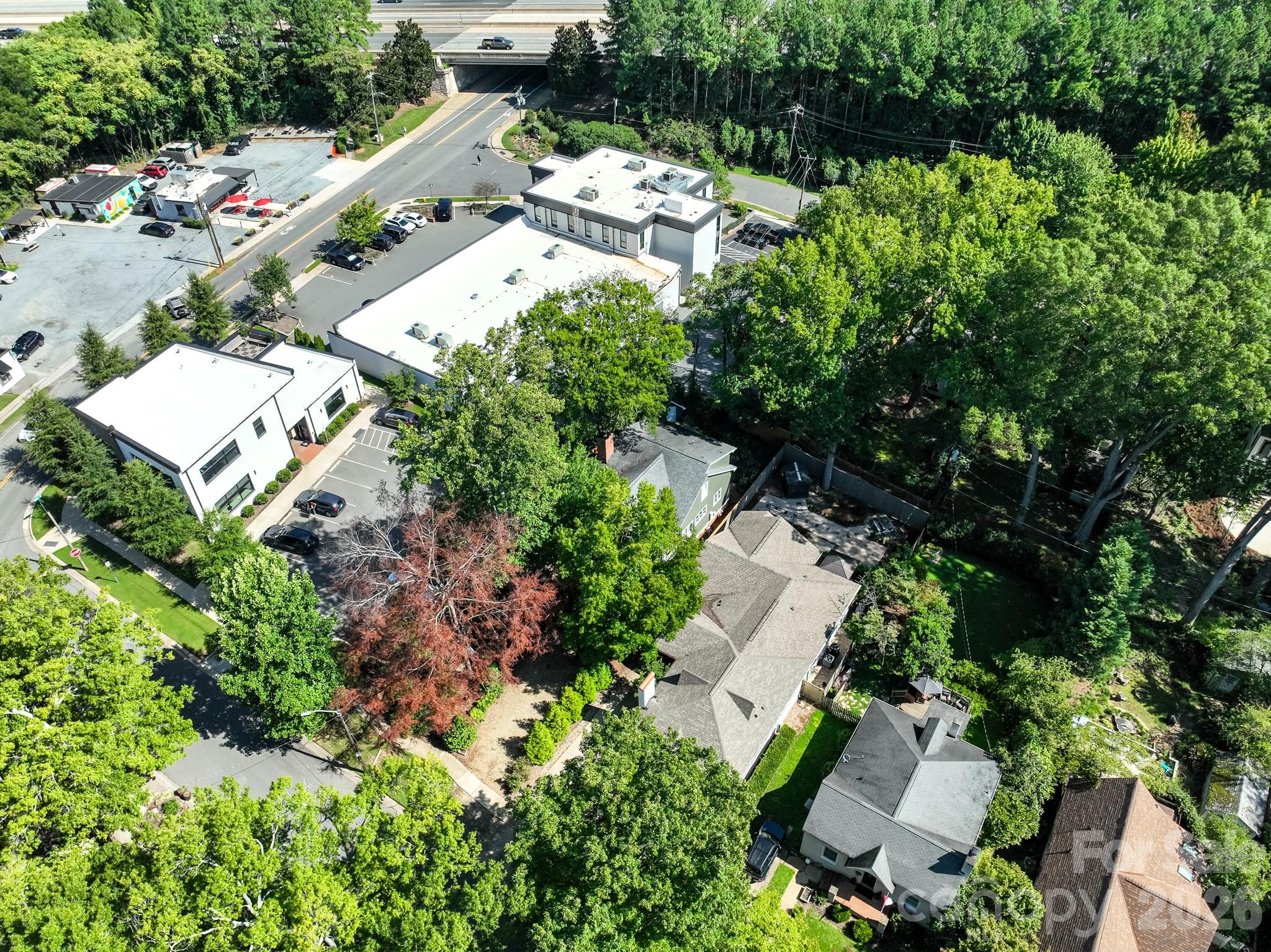 2013 Chesterfield Avenue — Charlotte