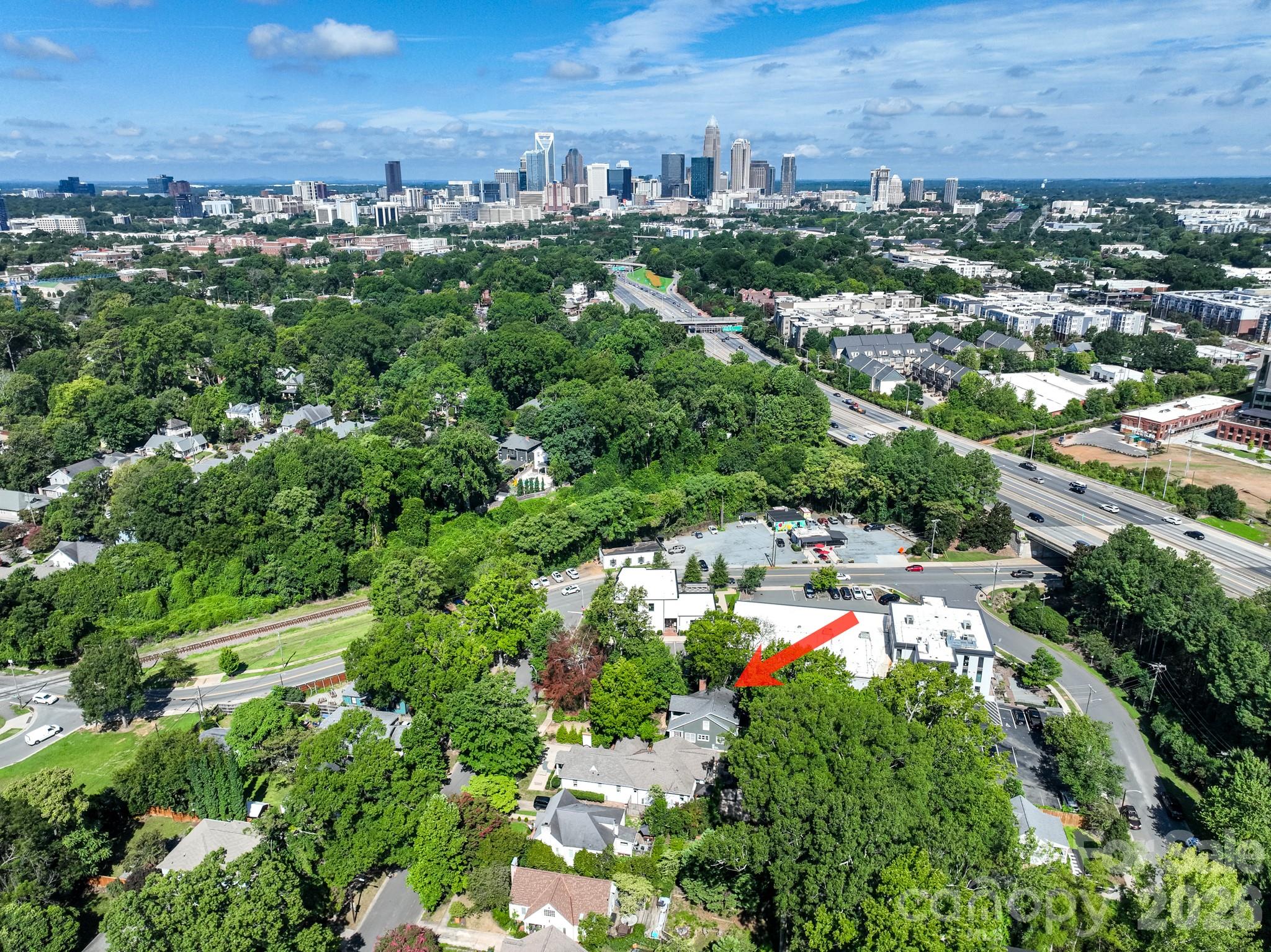 2013 Chesterfield Avenue — Charlotte