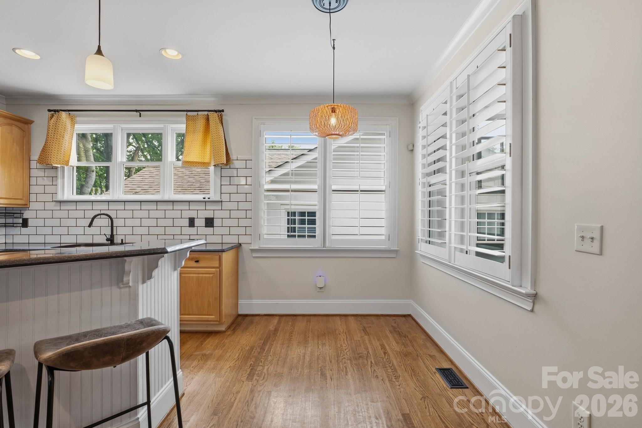 2013 Chesterfield Avenue — Charlotte