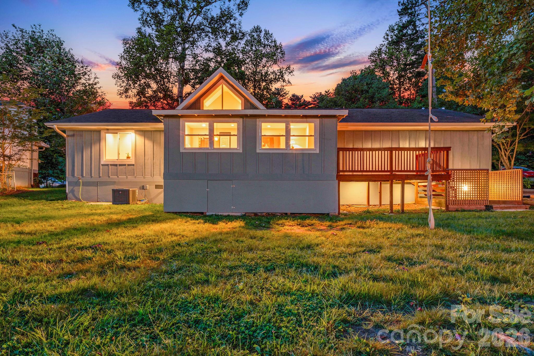 35 Golden Oaks Lane — Fletcher