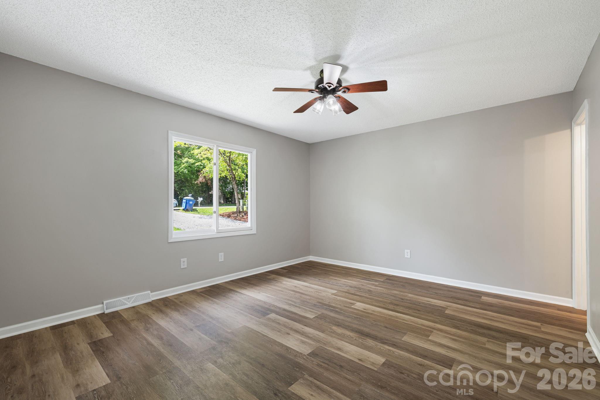 35 Golden Oaks Lane — Fletcher