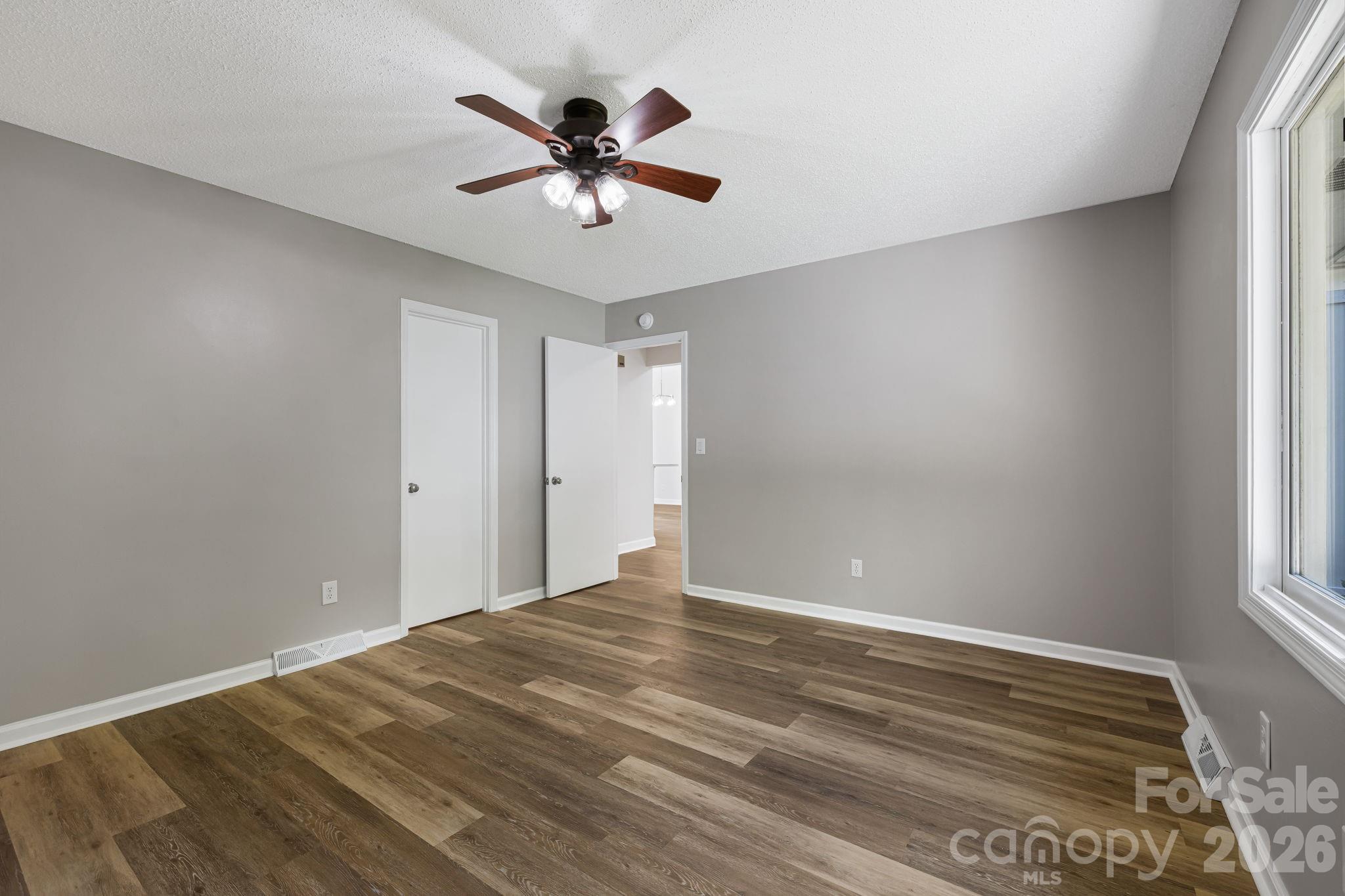 35 Golden Oaks Lane — Fletcher