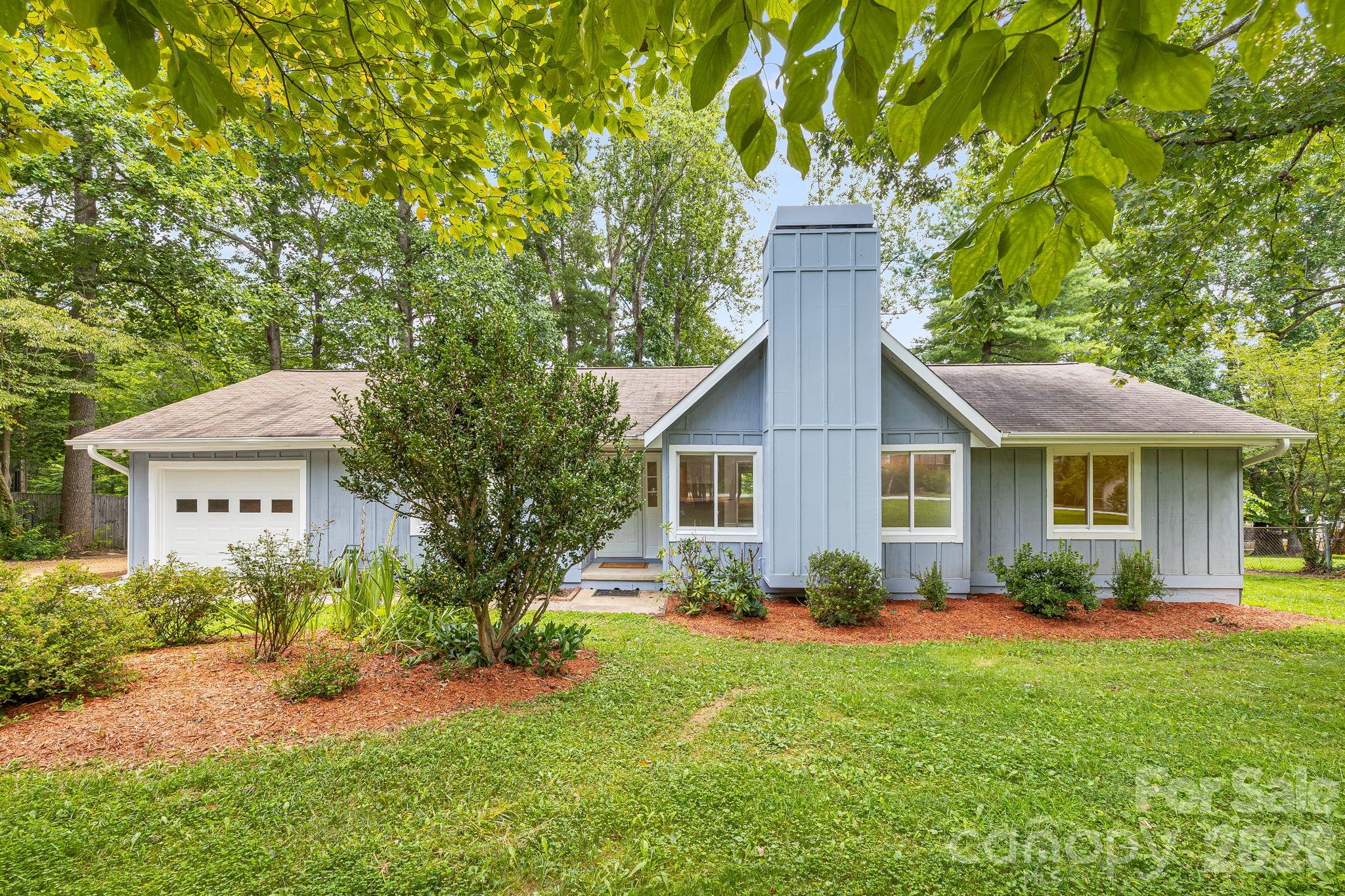 35 Golden Oaks Lane — Fletcher