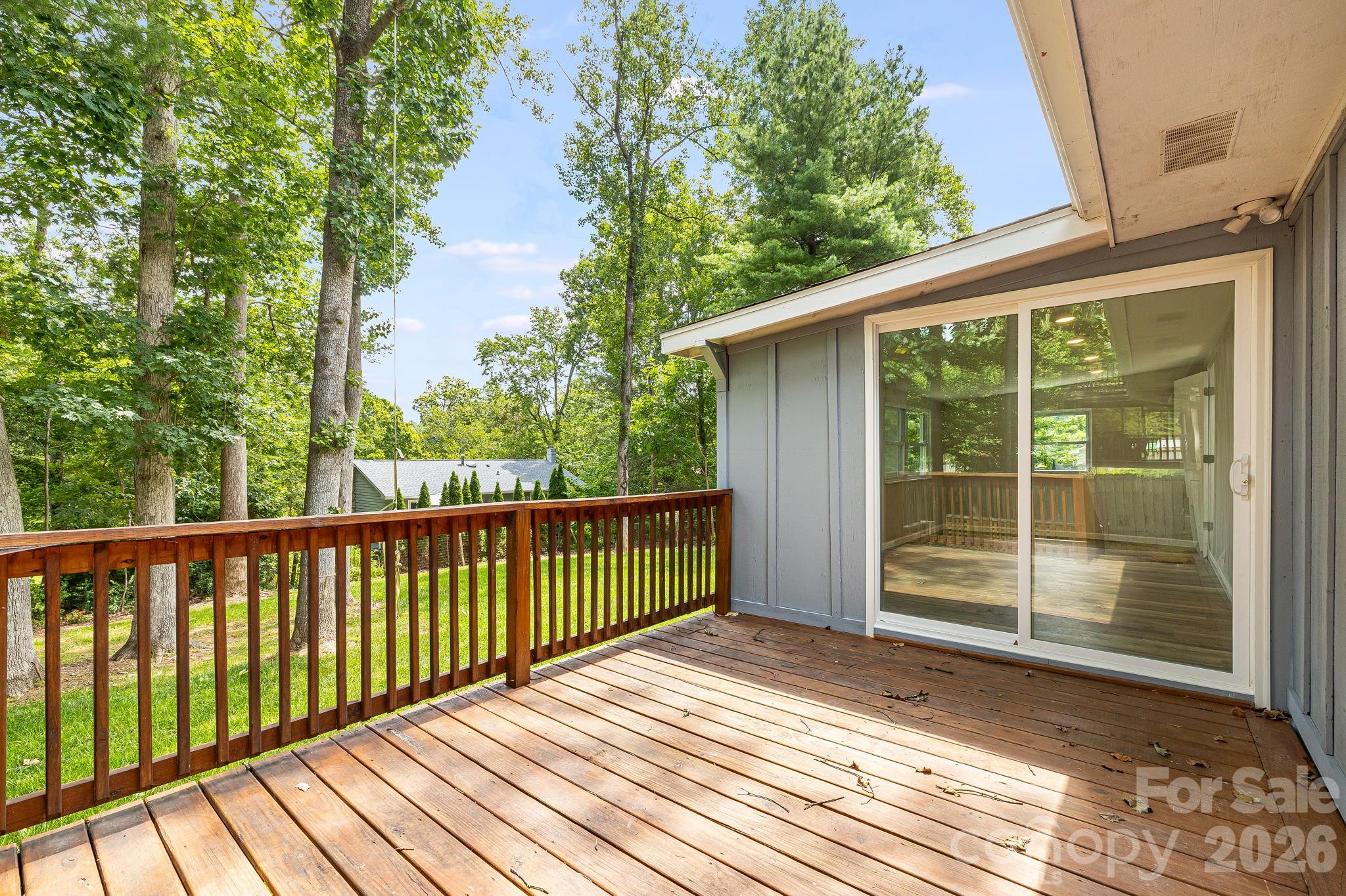 35 Golden Oaks Lane — Fletcher