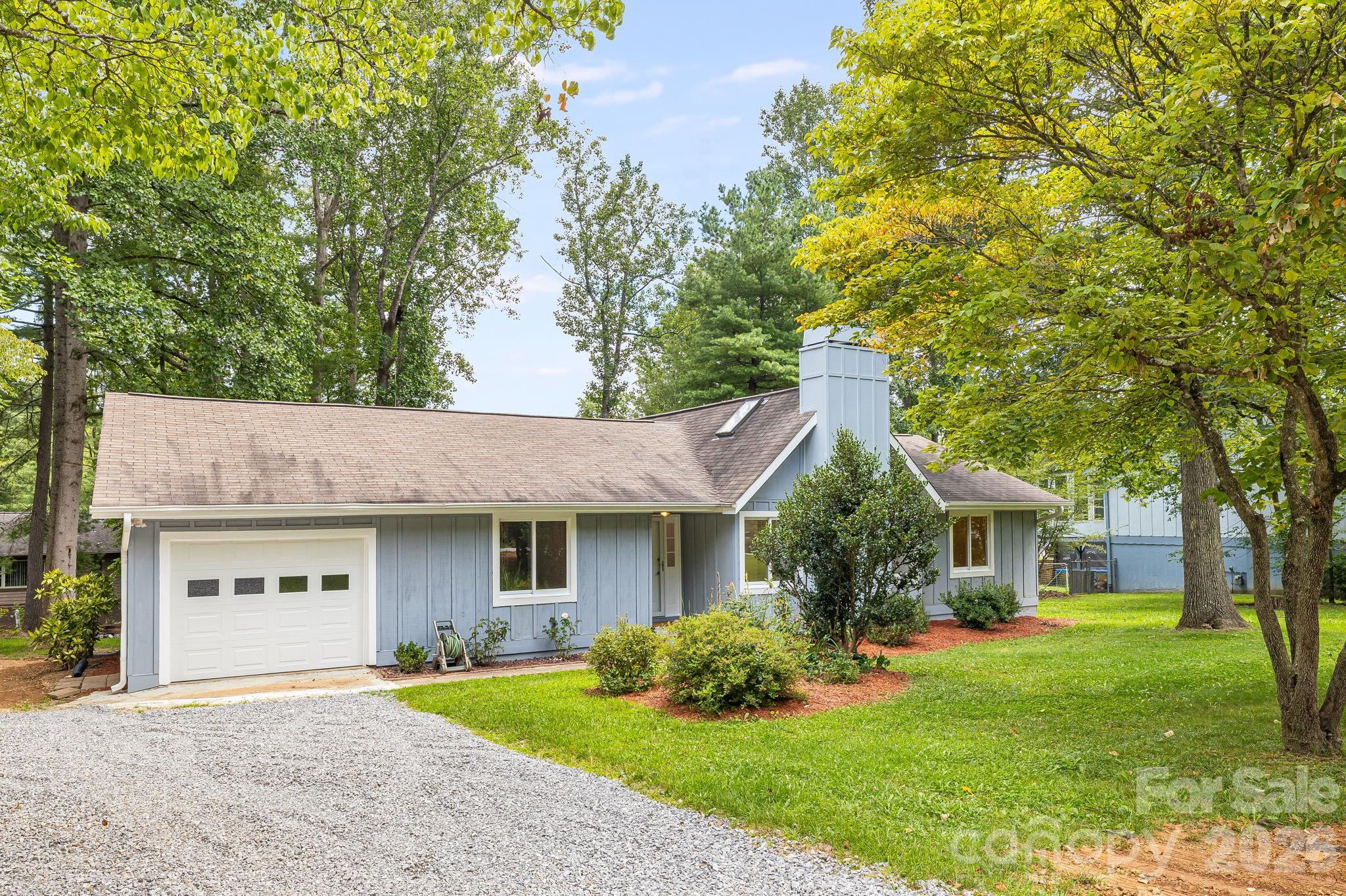 35 Golden Oaks Lane — Fletcher