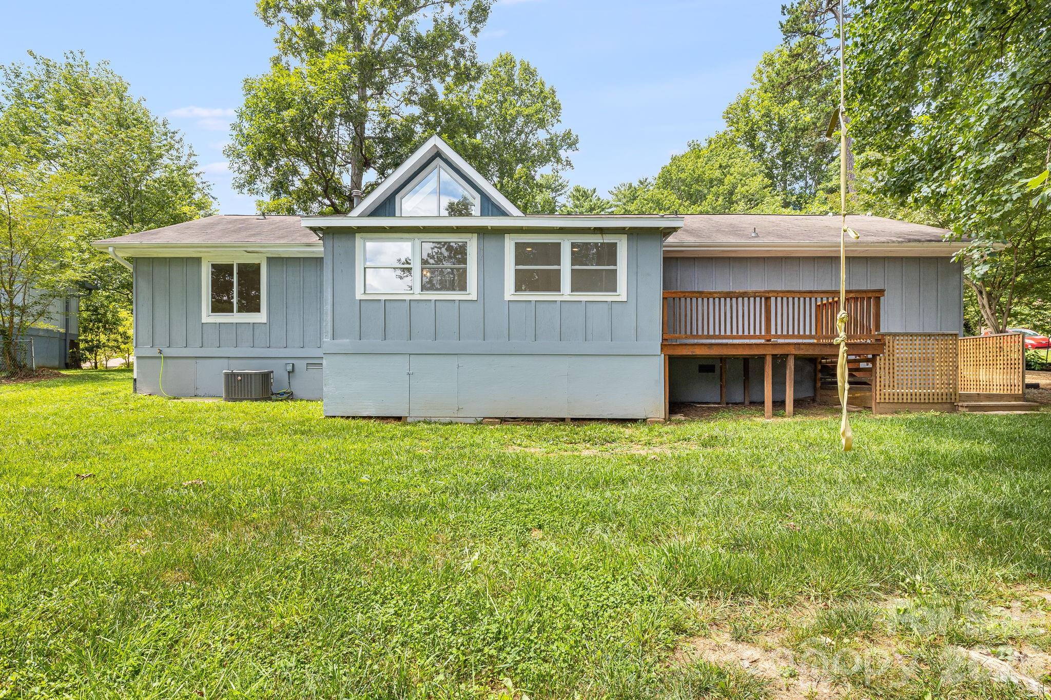 35 Golden Oaks Lane — Fletcher