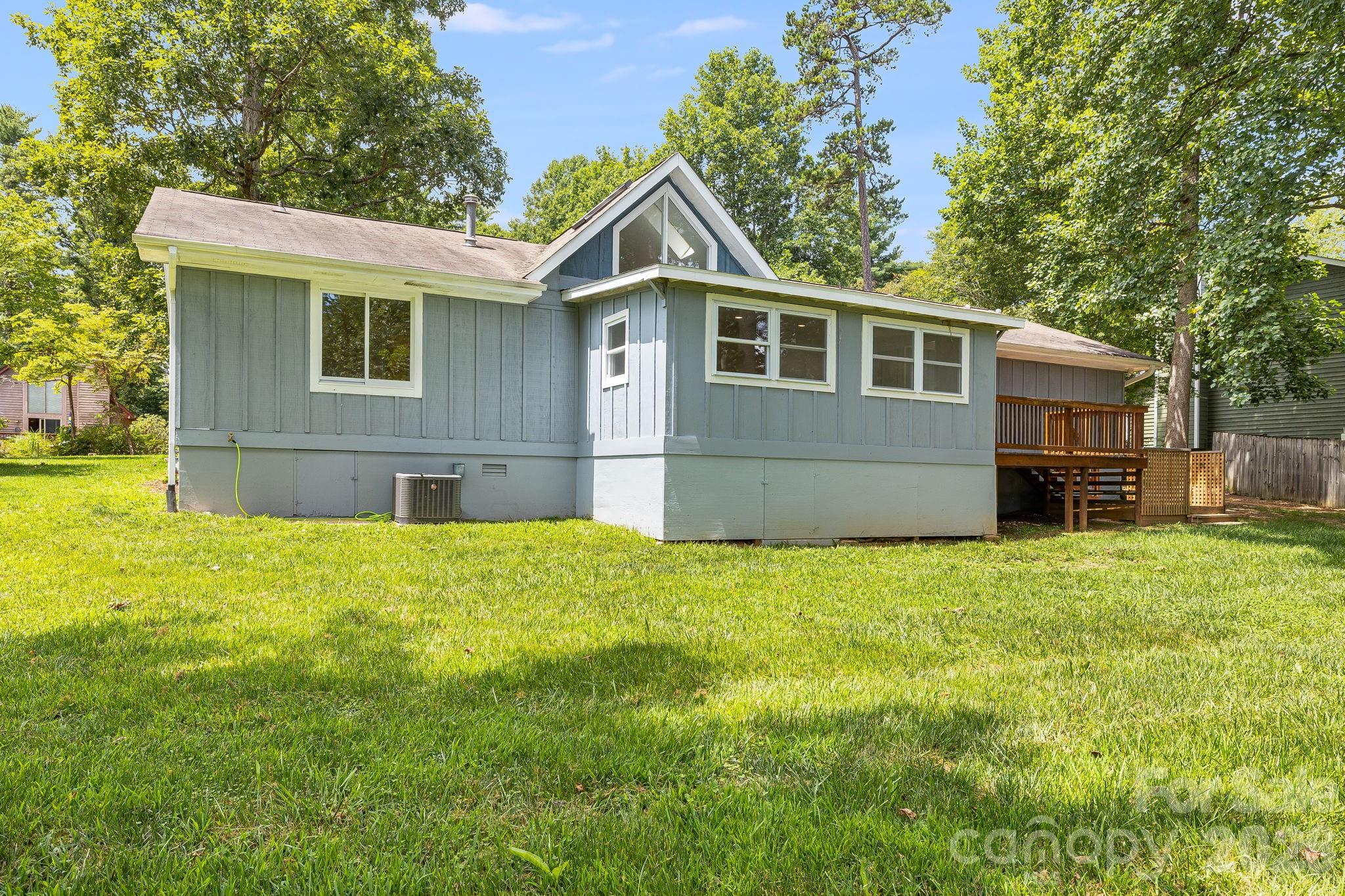 35 Golden Oaks Lane — Fletcher
