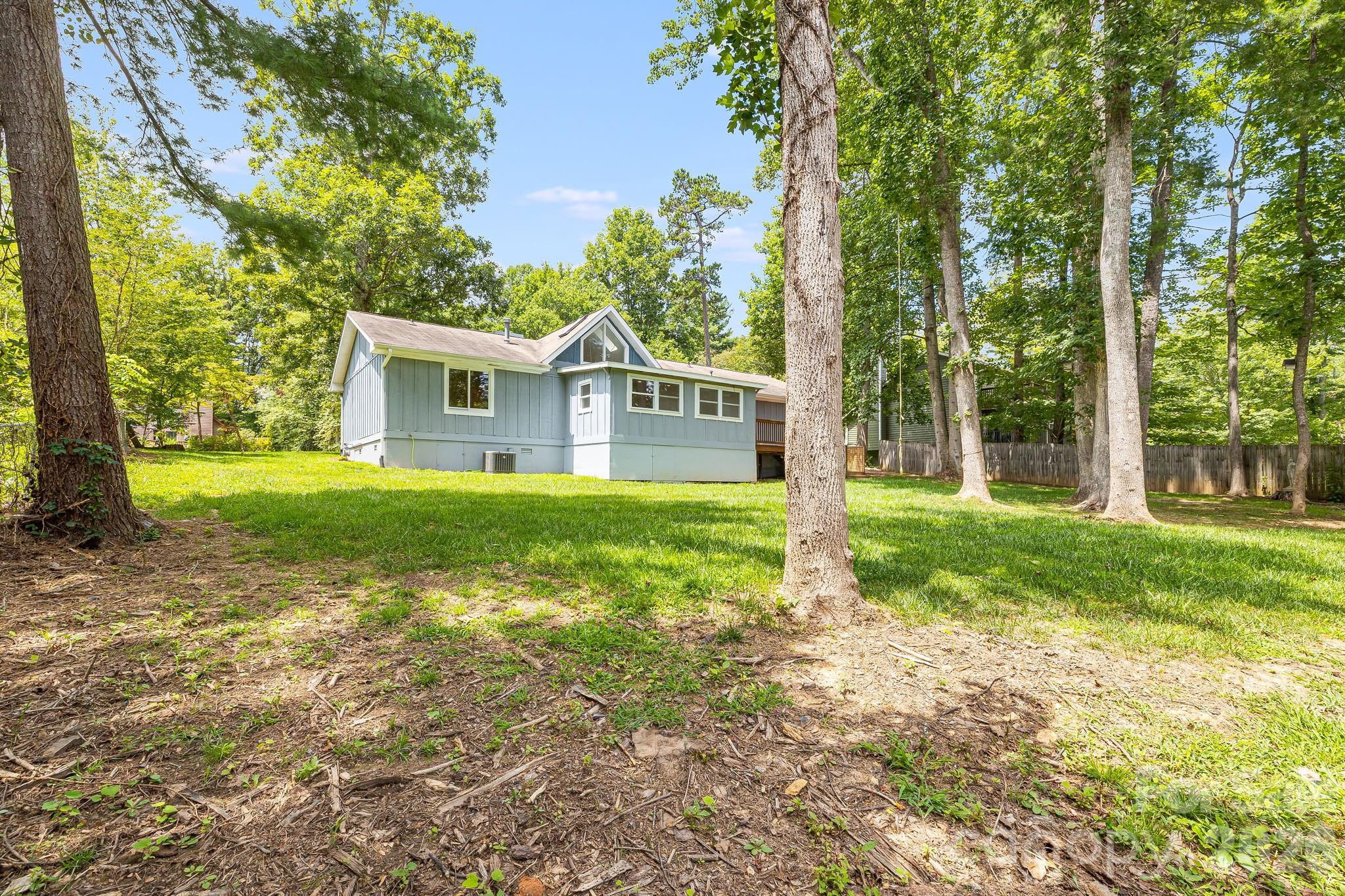 35 Golden Oaks Lane — Fletcher