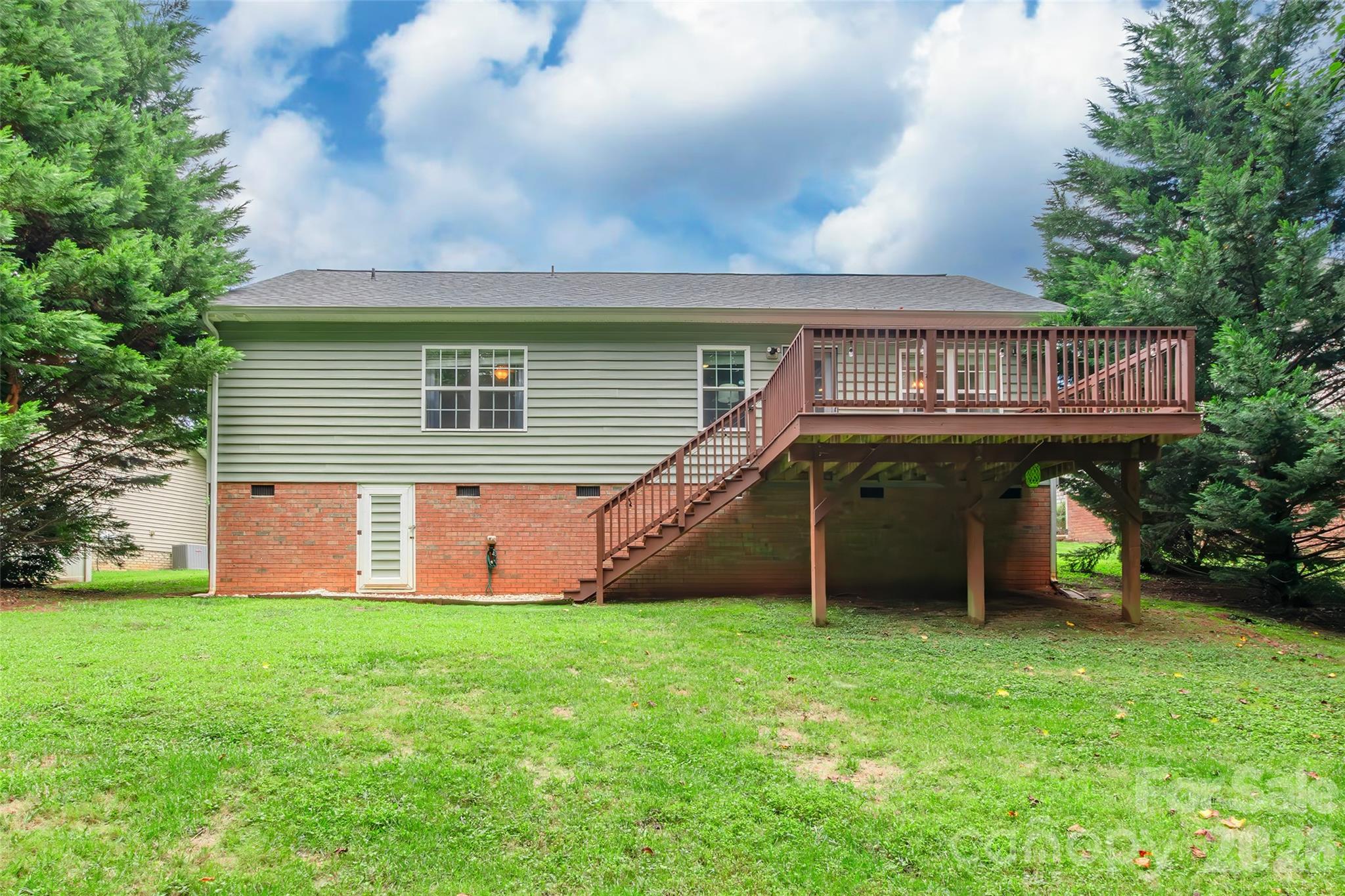 1079 Warpers Lane — Fort Mill