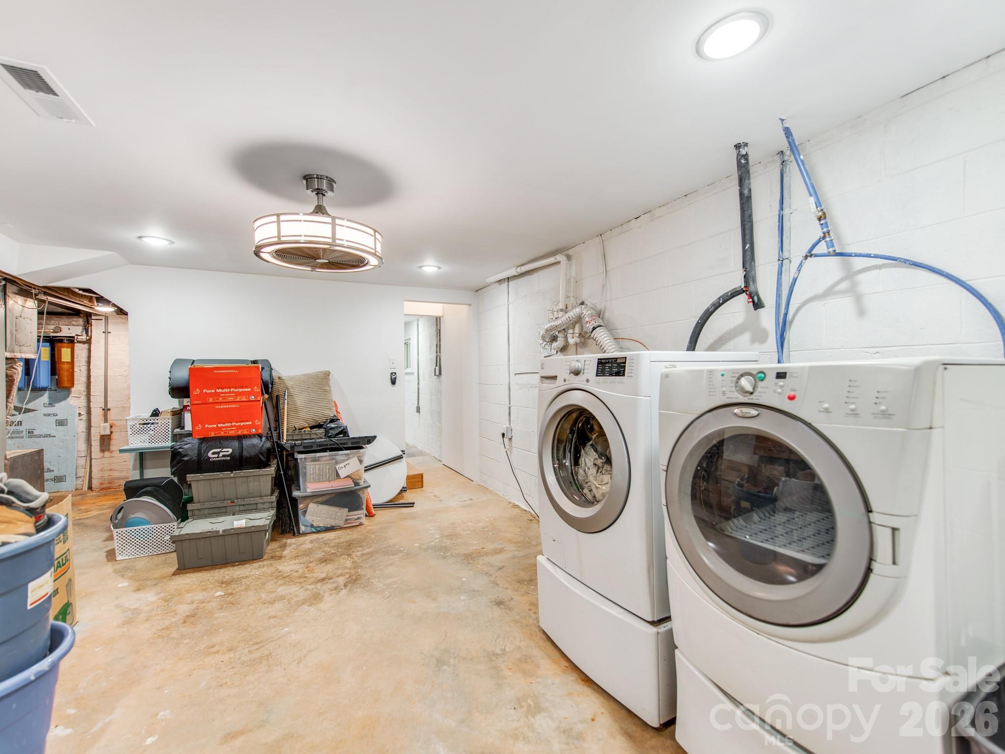 7124 Ridge Lane Road — Charlotte